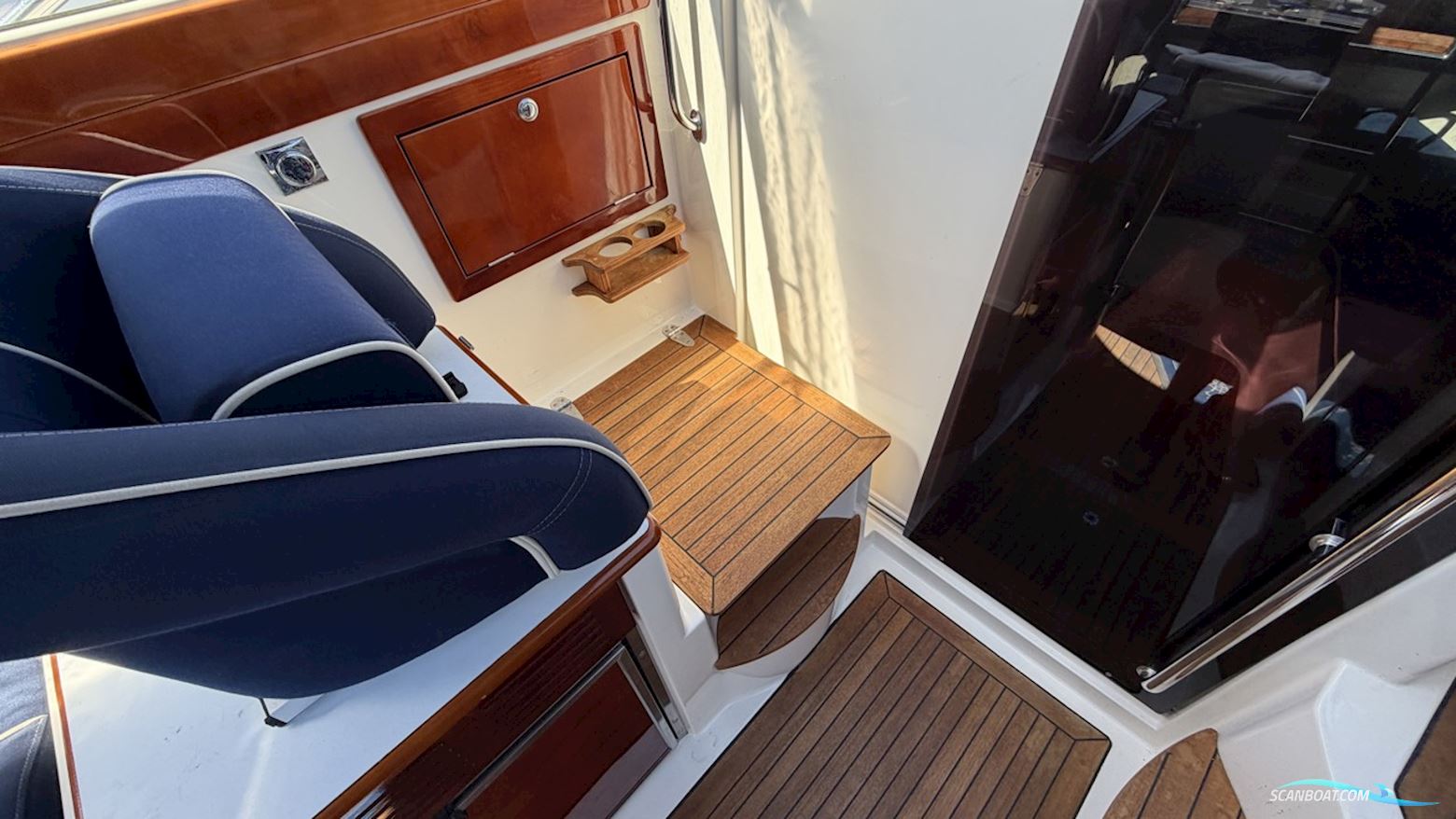 Aquador 23 DC