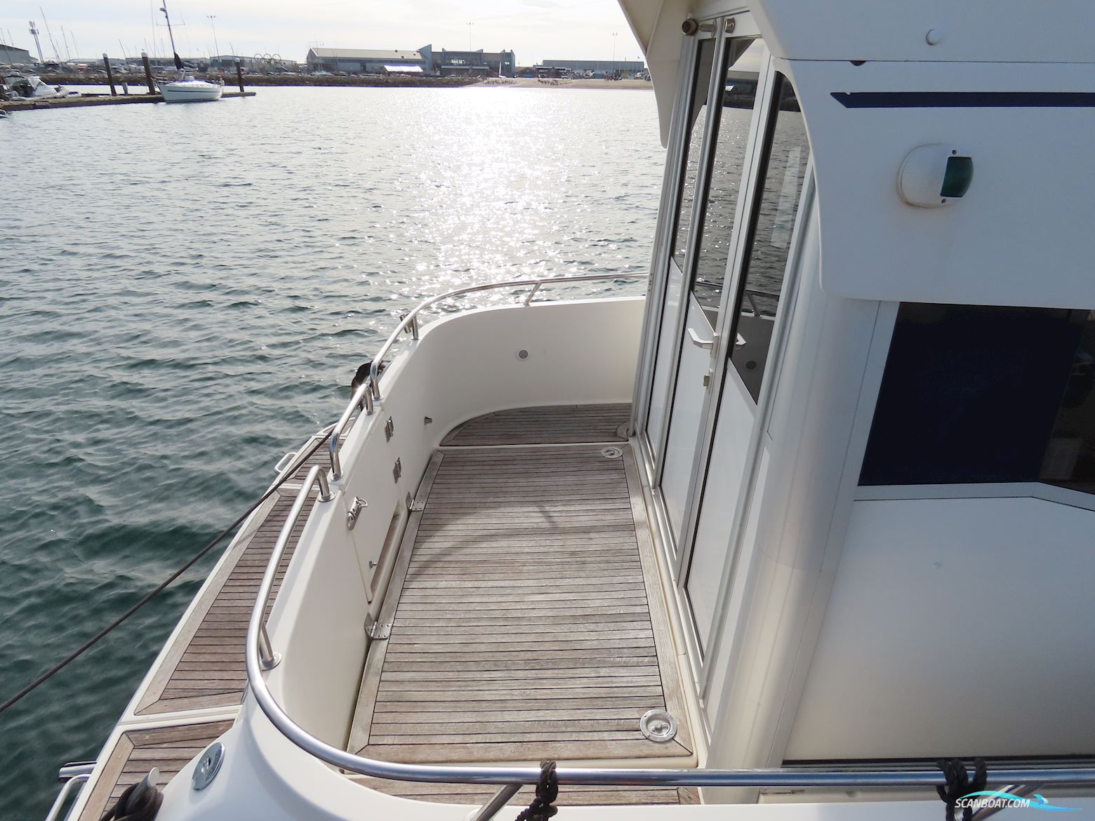 AQUADOR 25 CE