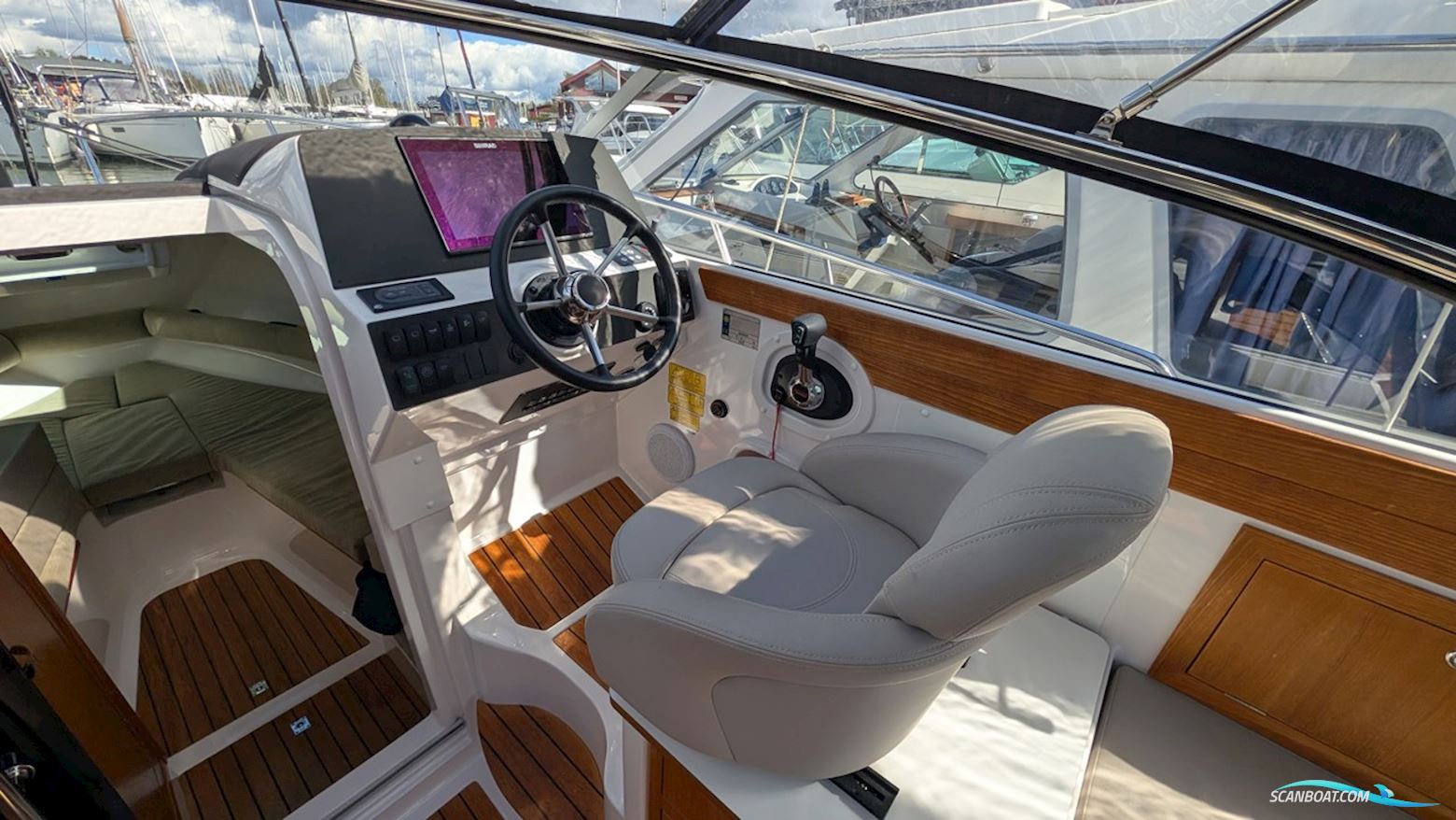 Aquador 25 DC