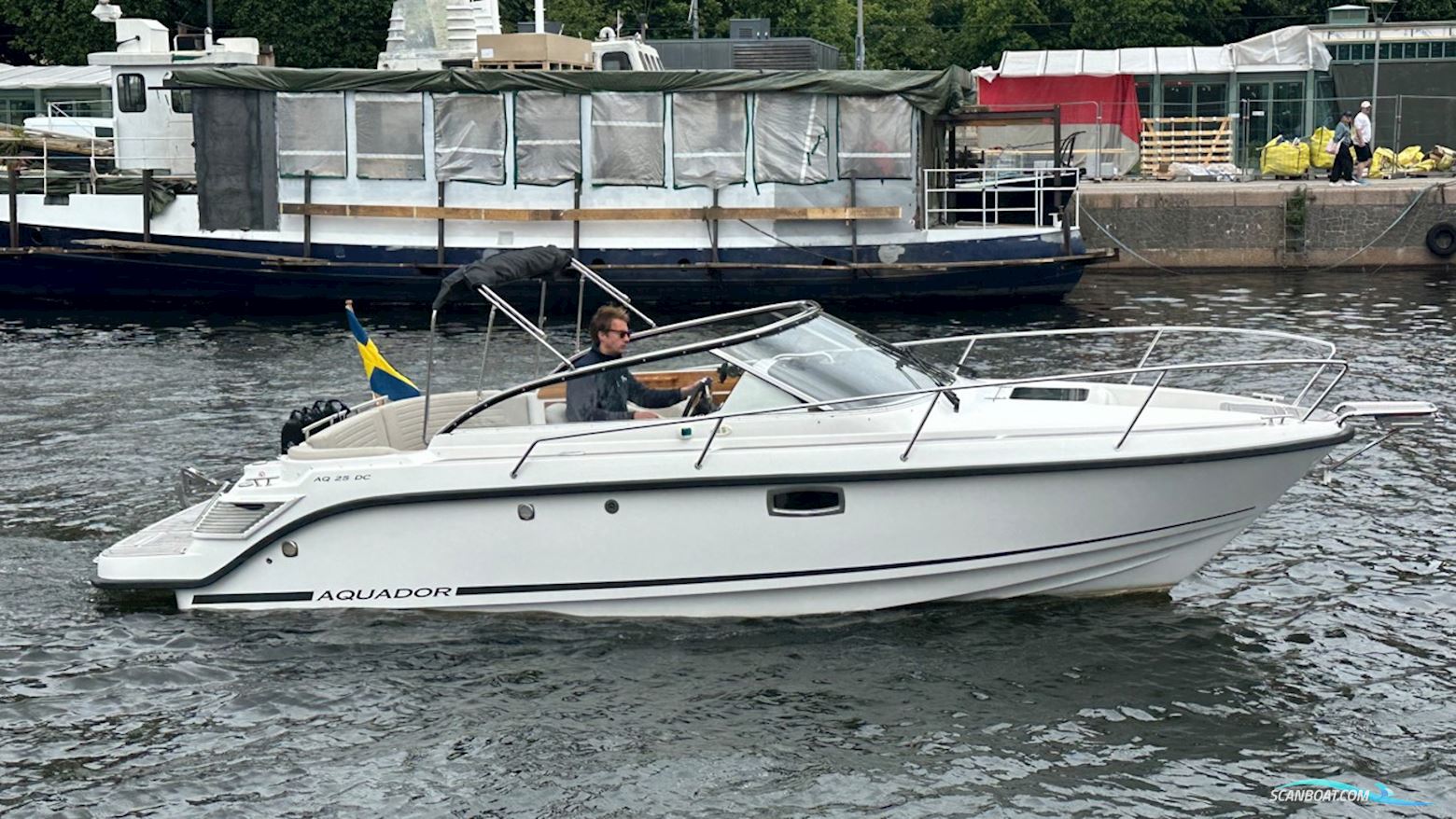AQUADOR 25 DC Motorbåt 2022, med Mercruiser motor, Sverige