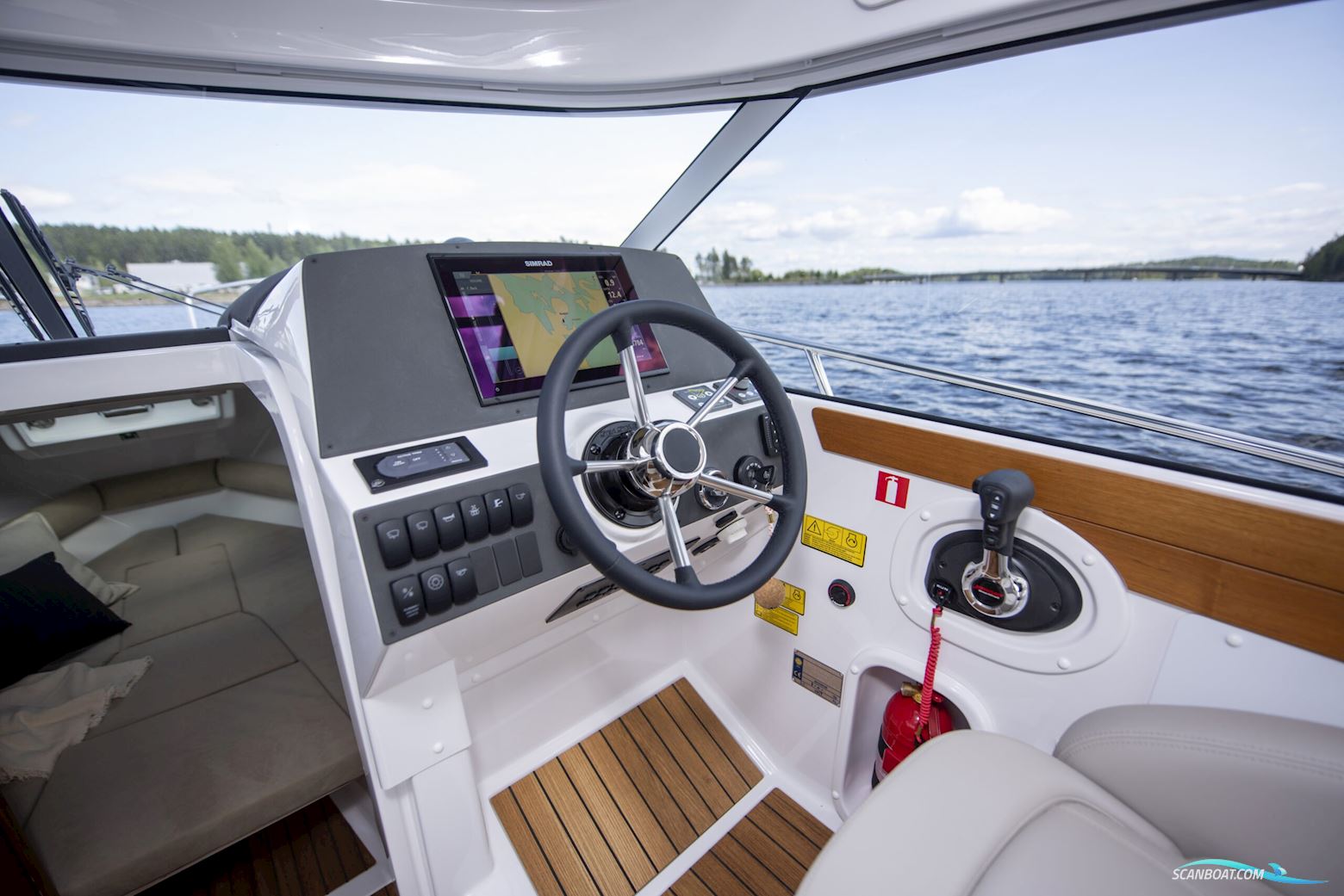 Aquador 25 HT Classic