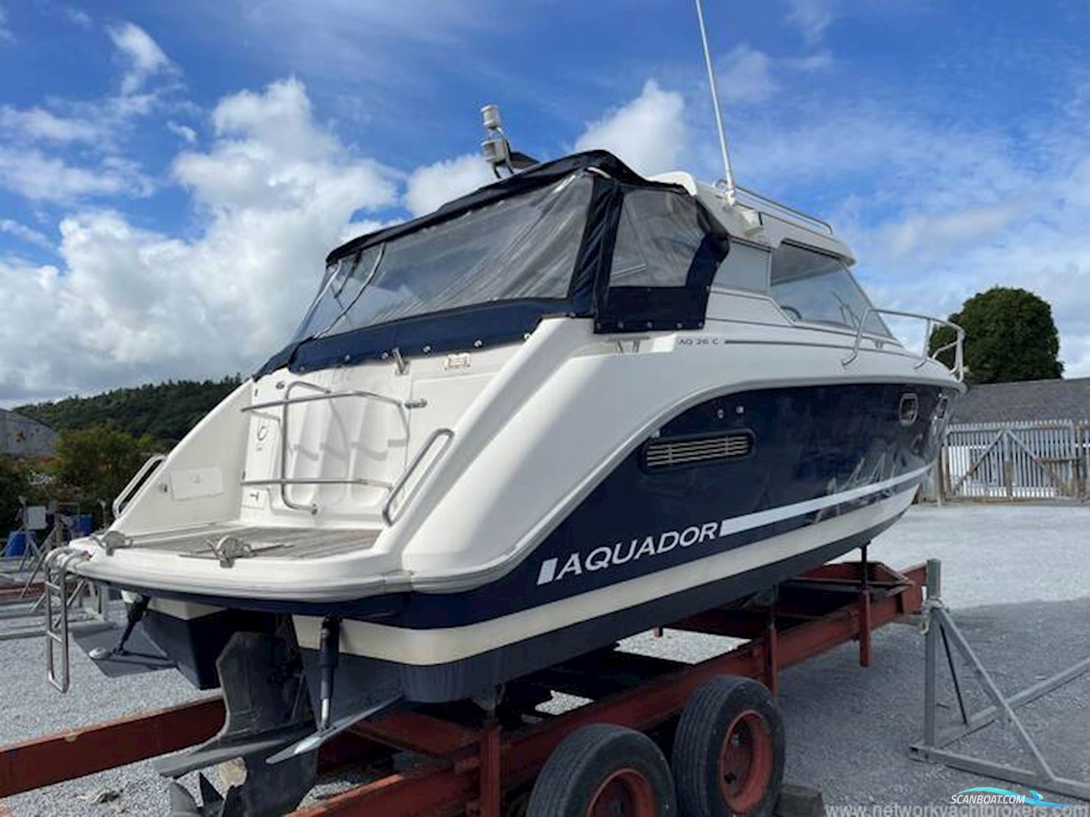 AQUADOR 26 Coupe