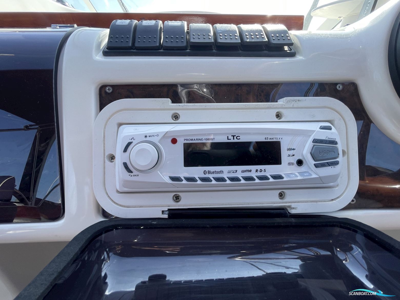 Aquador 26 DC, Efterårspris.