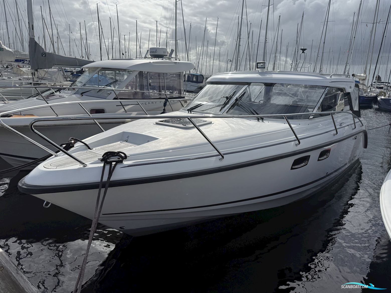 Aquador 27 HT, NEDSAT Motorbåt 2017, med Mercruiser  motor, Danmark