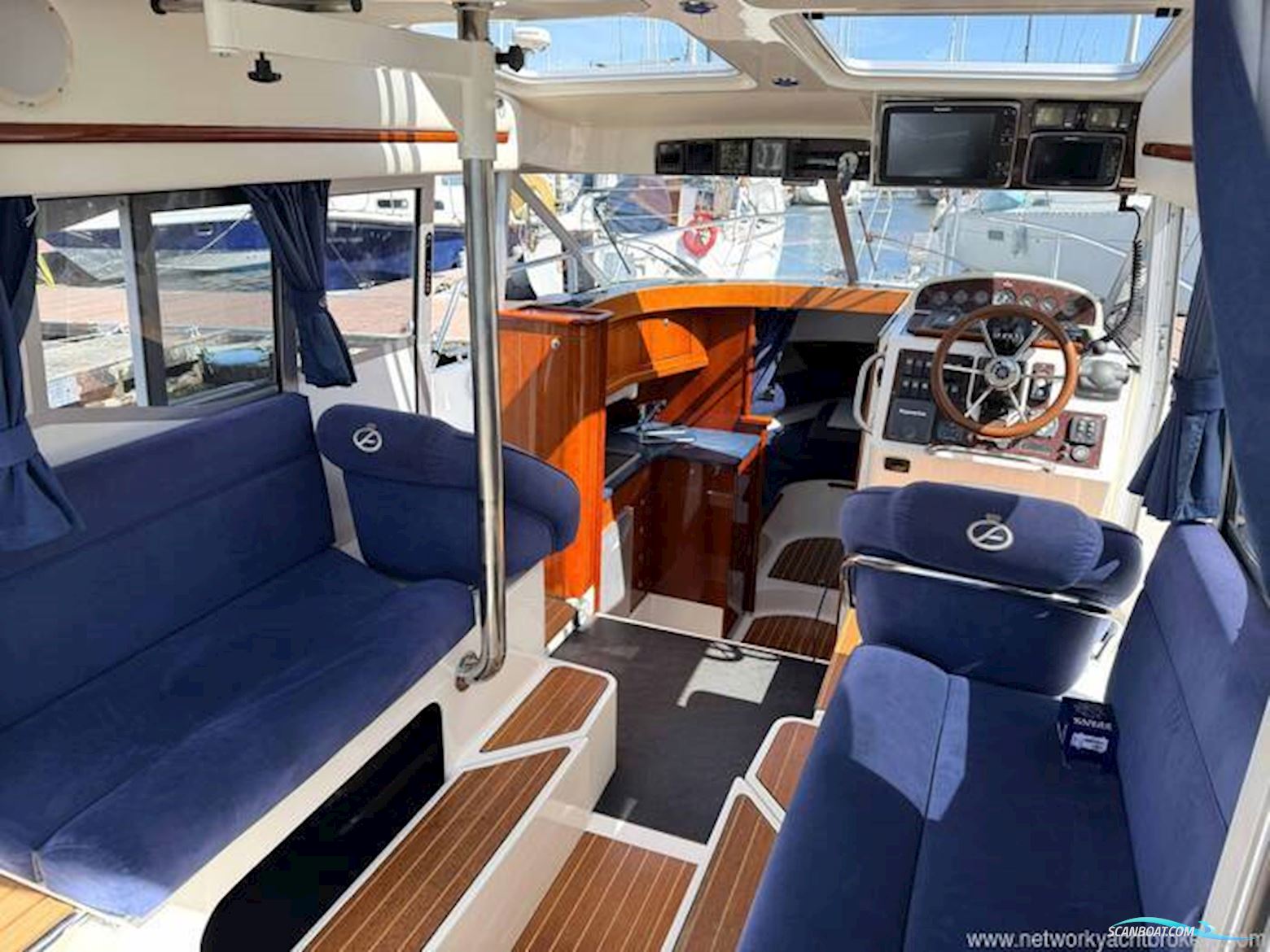 Aquador 28 C
