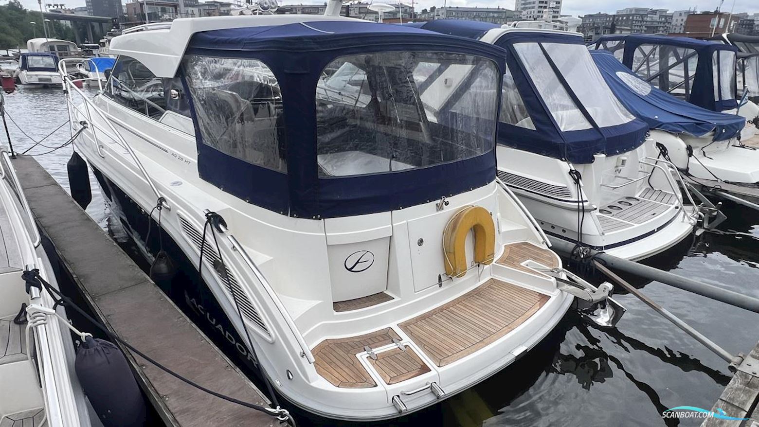 AQUADOR 28 HT Motorbåt 2008, med Volvo Penta motor, Sverige
