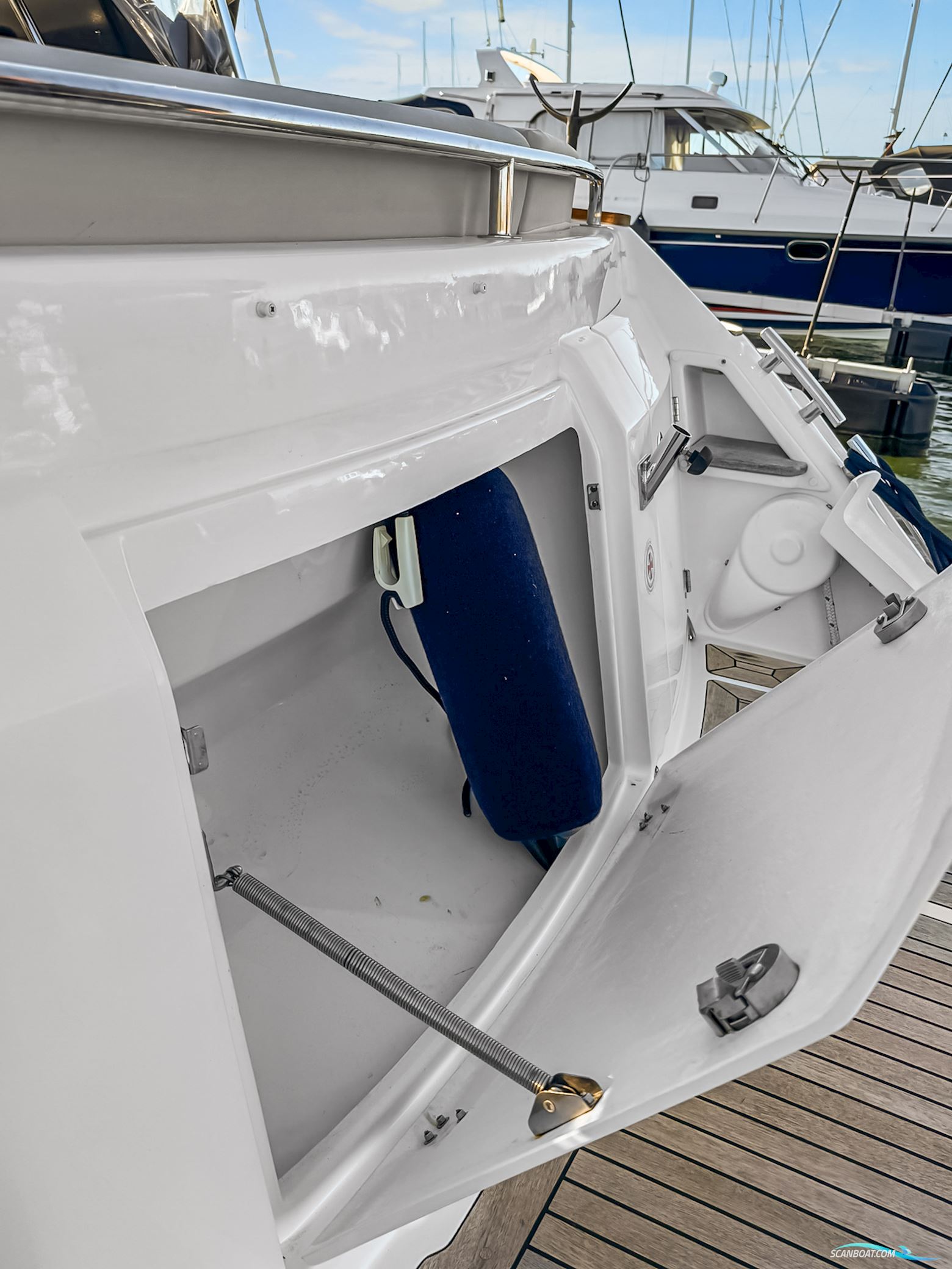 Aquador 28 HT