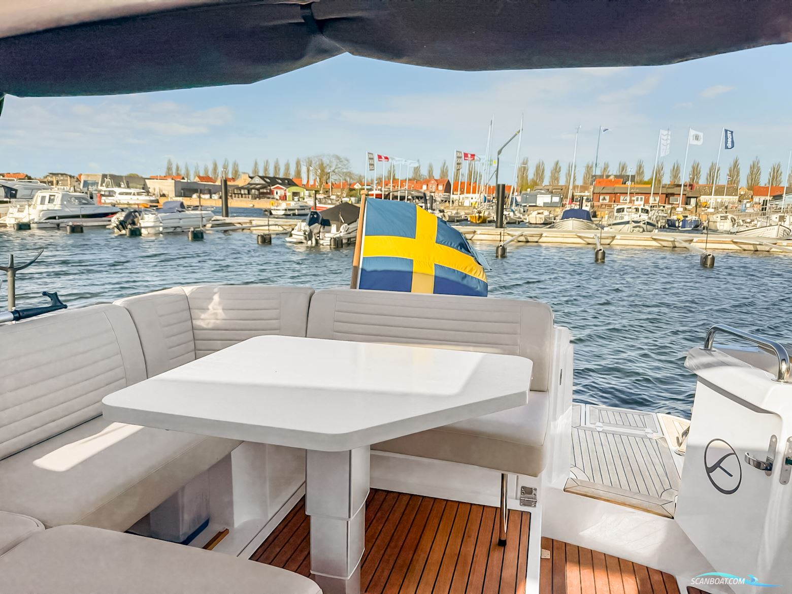 Aquador 28 HT