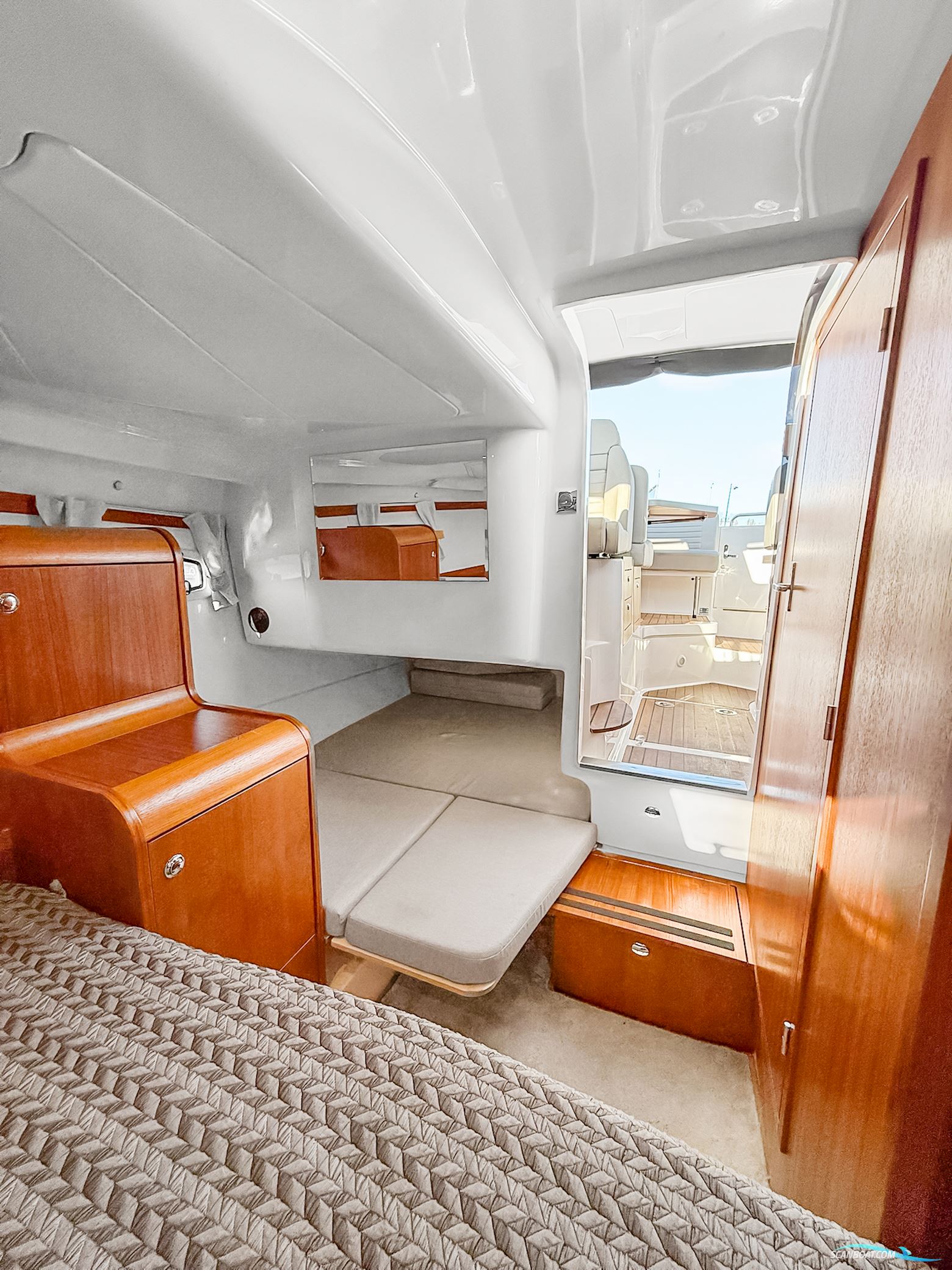 Aquador 28 HT