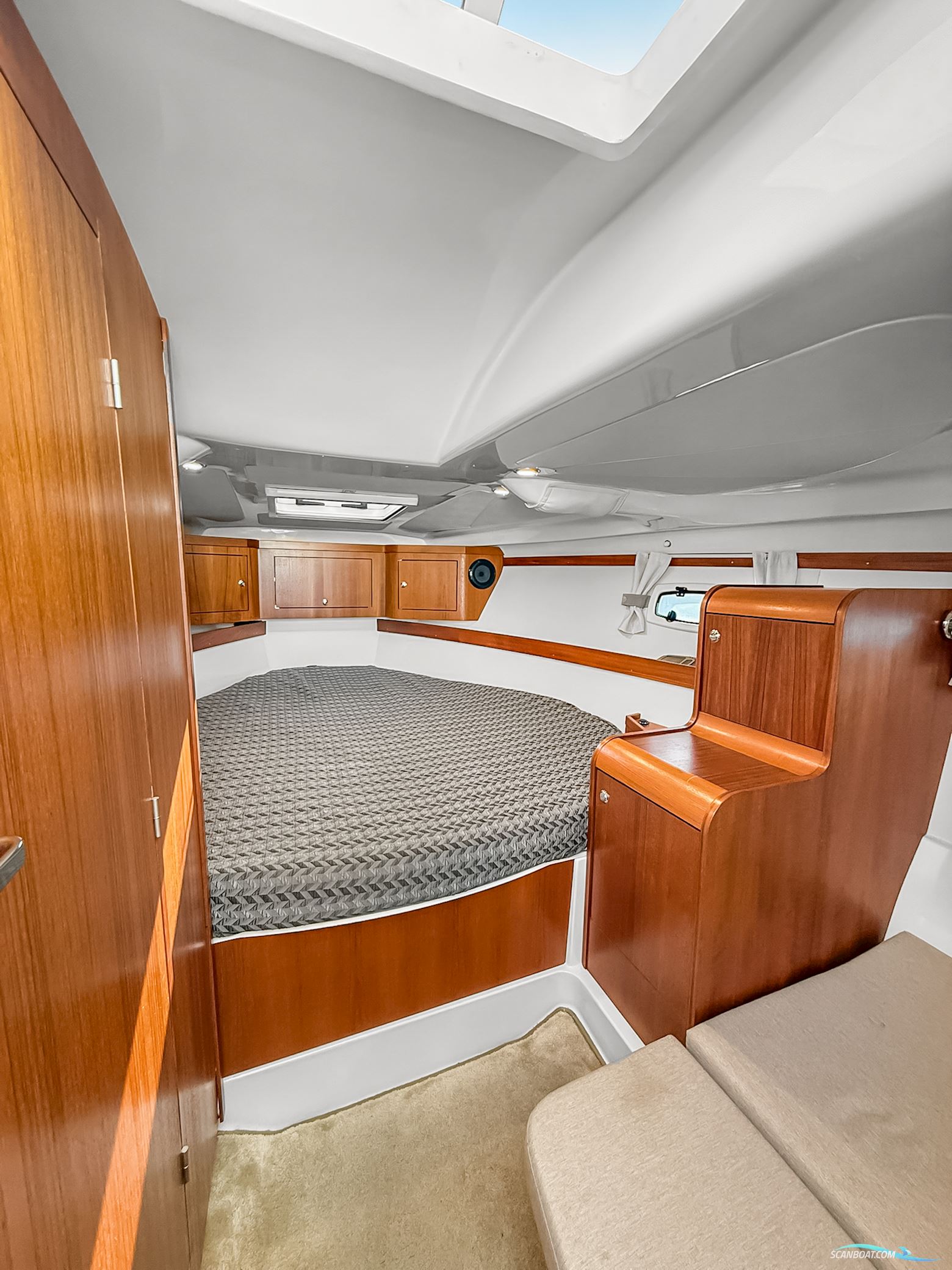 Aquador 28 HT