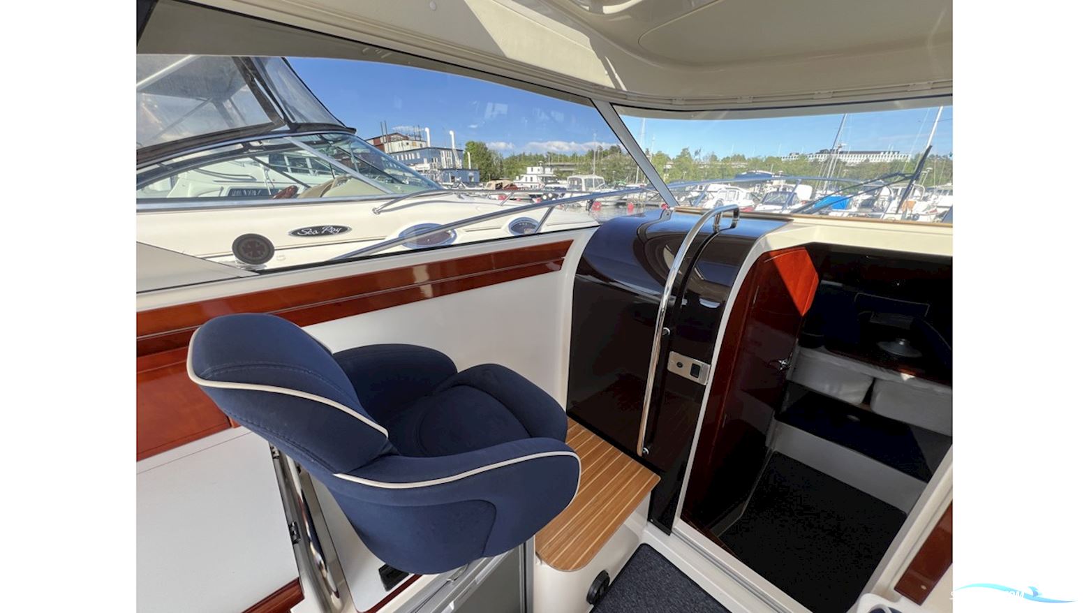 Aquador 28 HT
