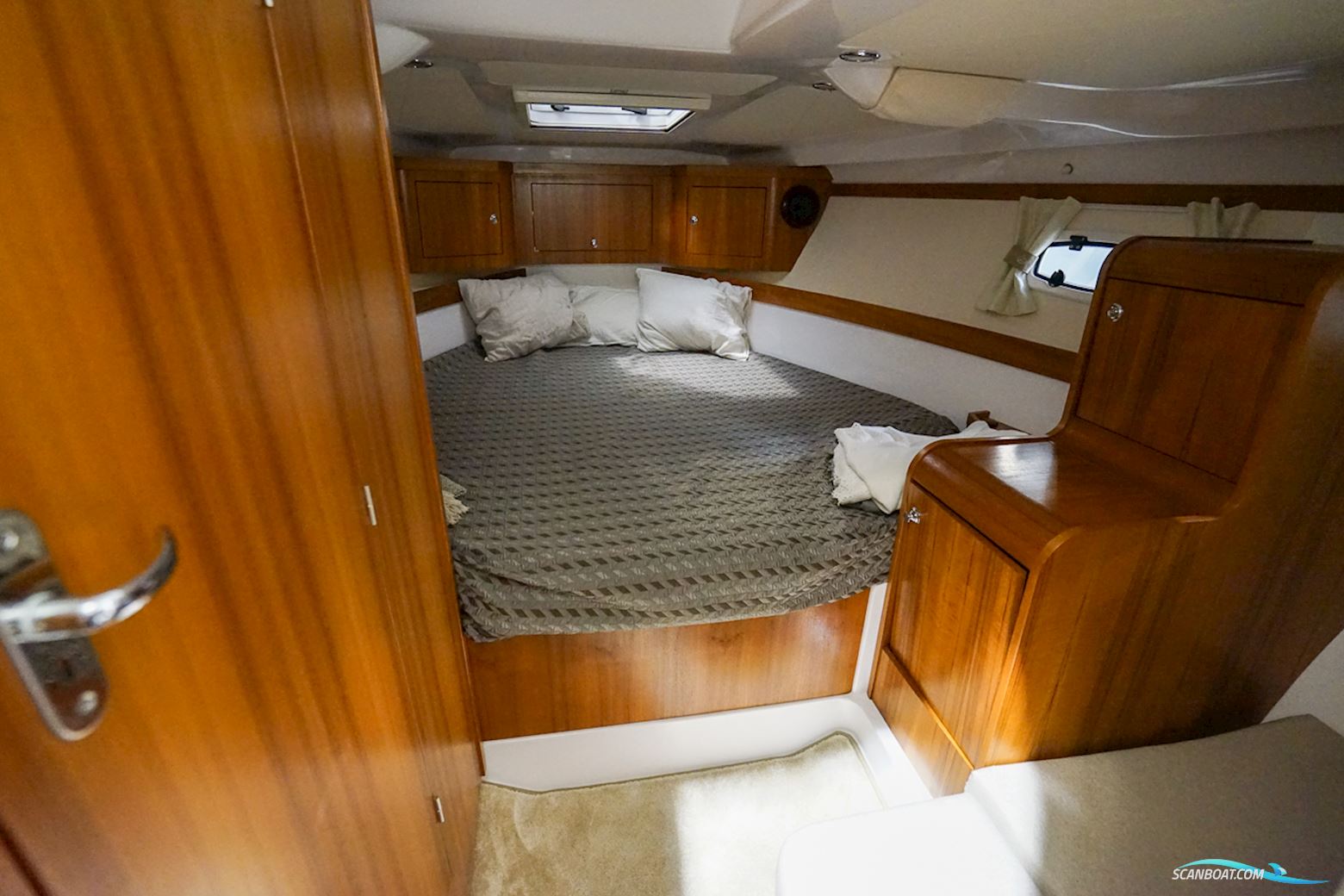Aquador 28 HT