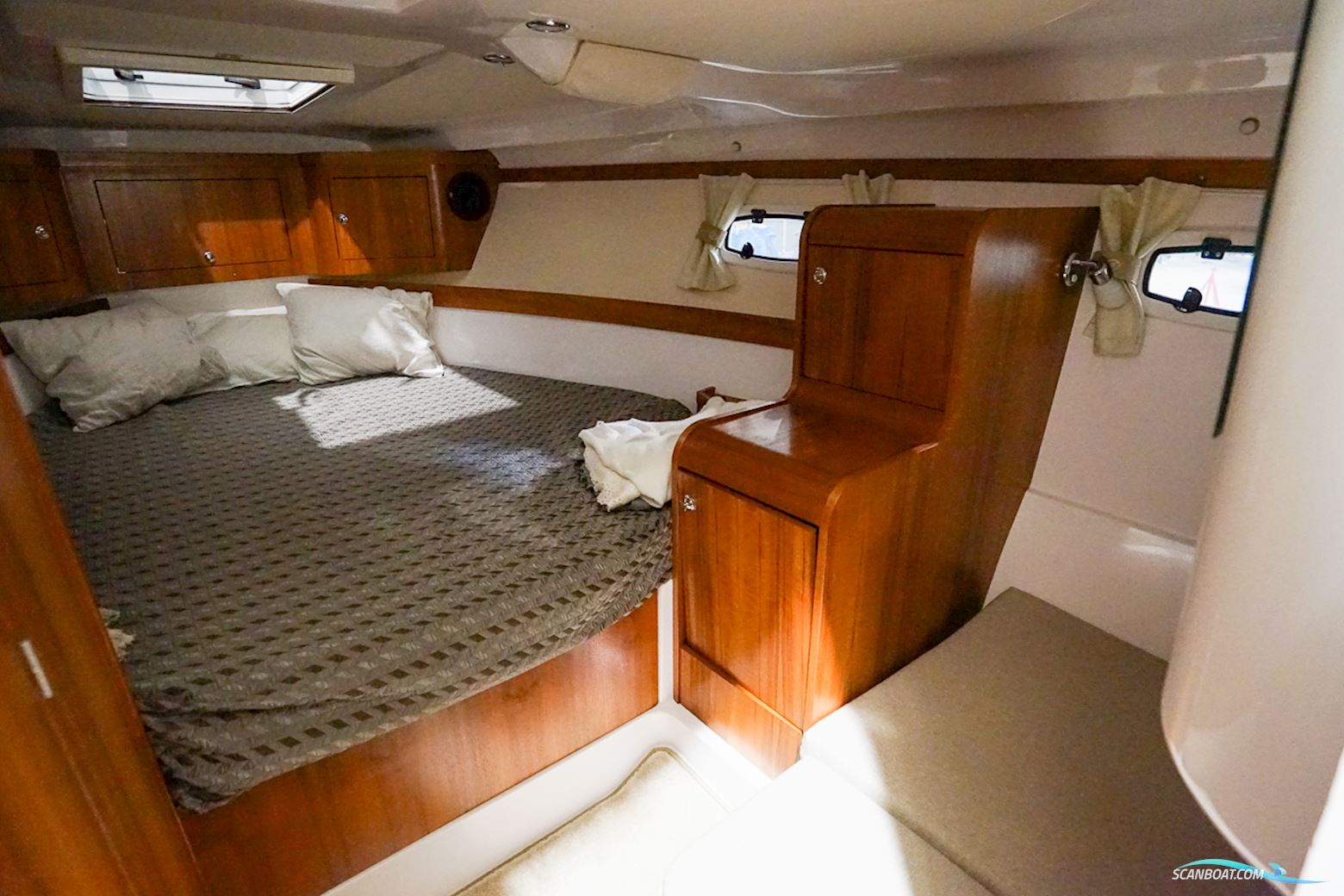 Aquador 28 HT