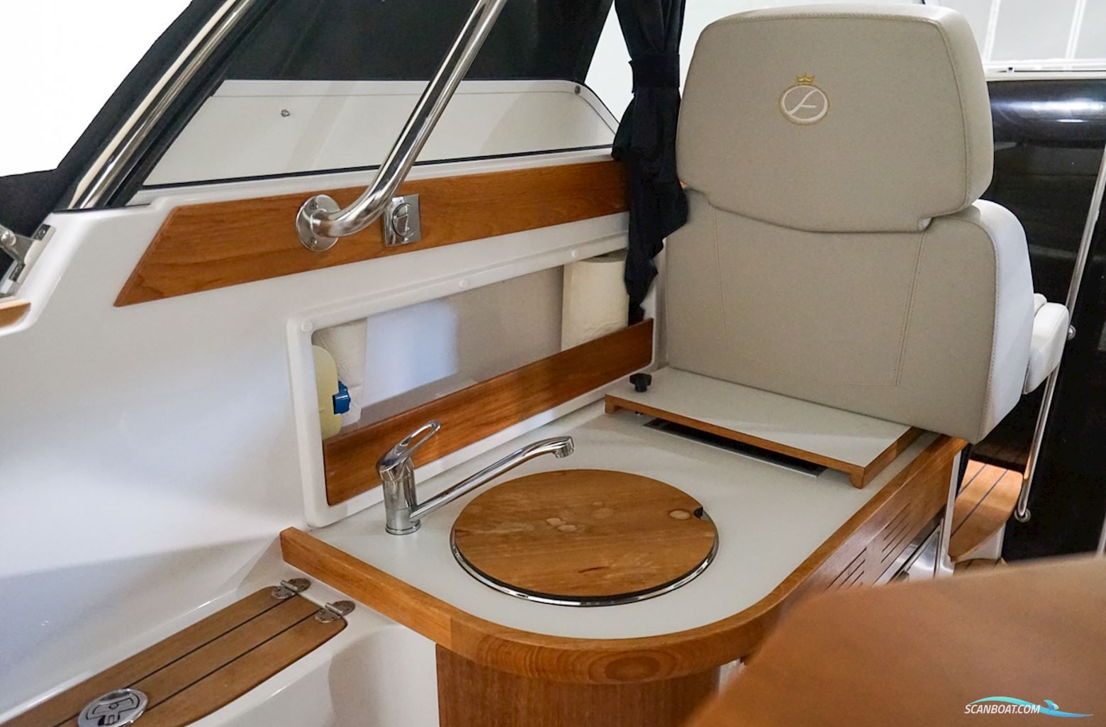 Aquador 28 HT