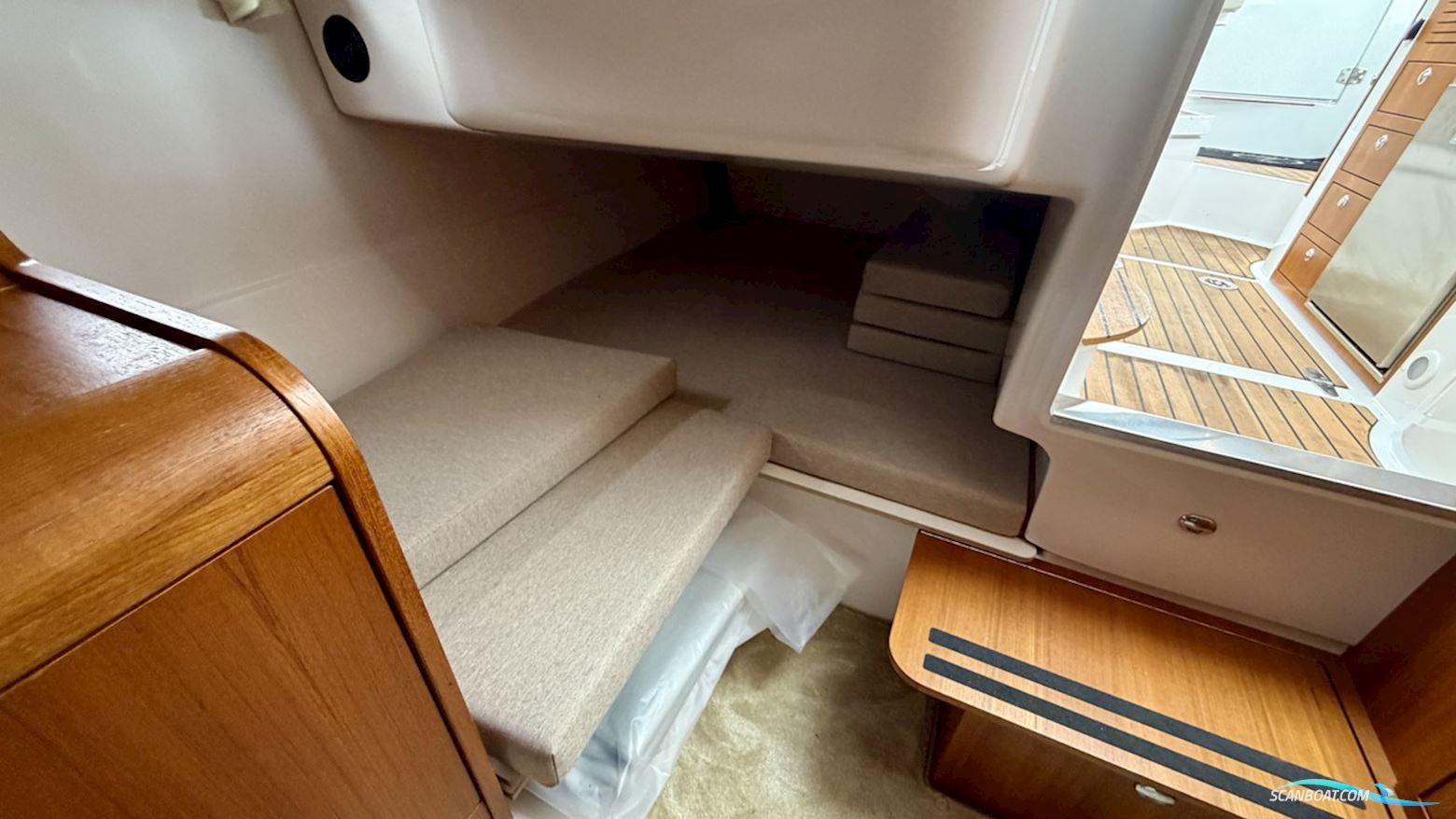 AQUADOR 28 HT