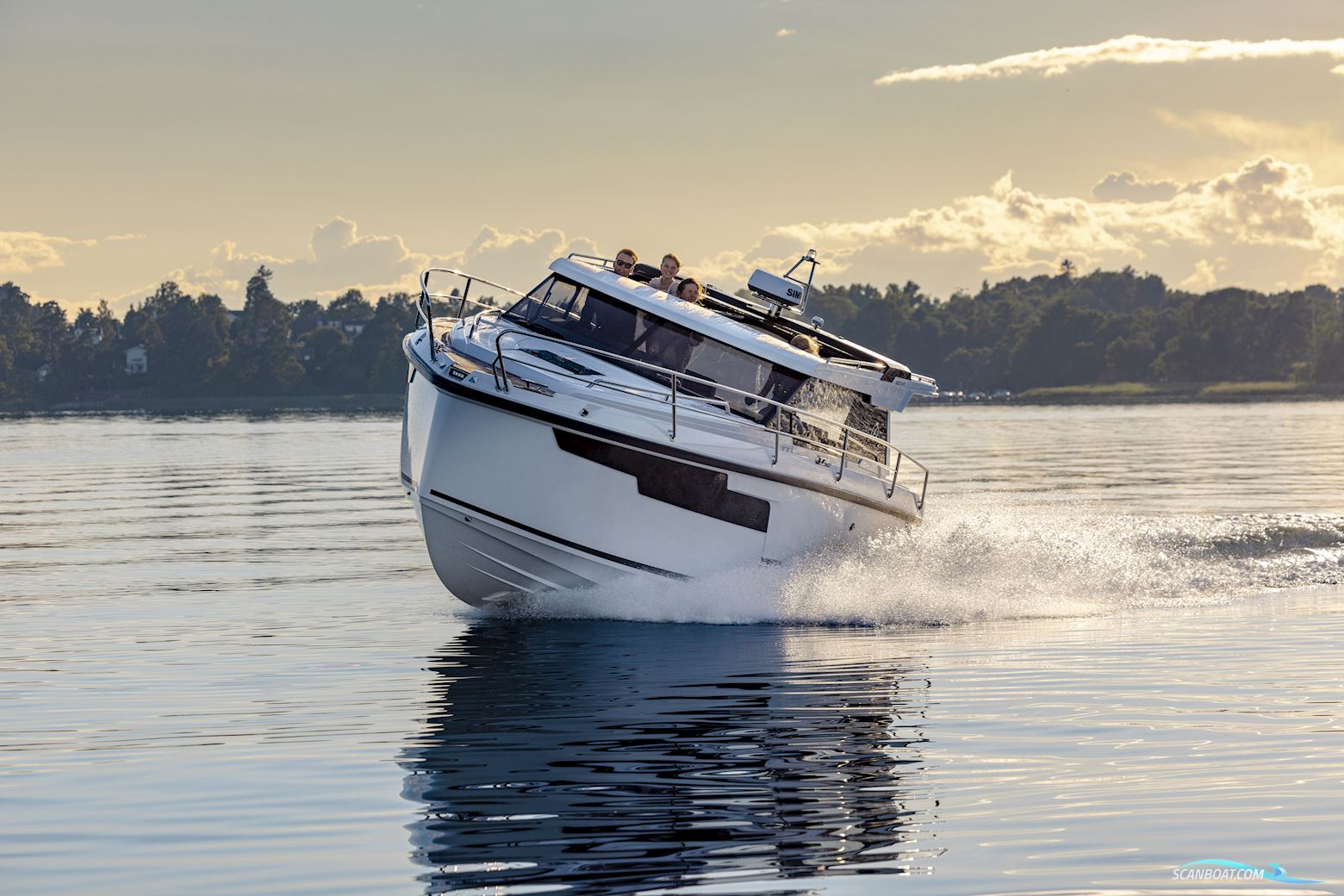 Aquador 300 HT