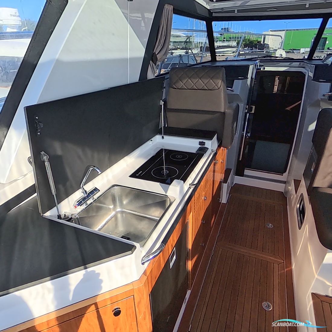 Aquador 300 HT