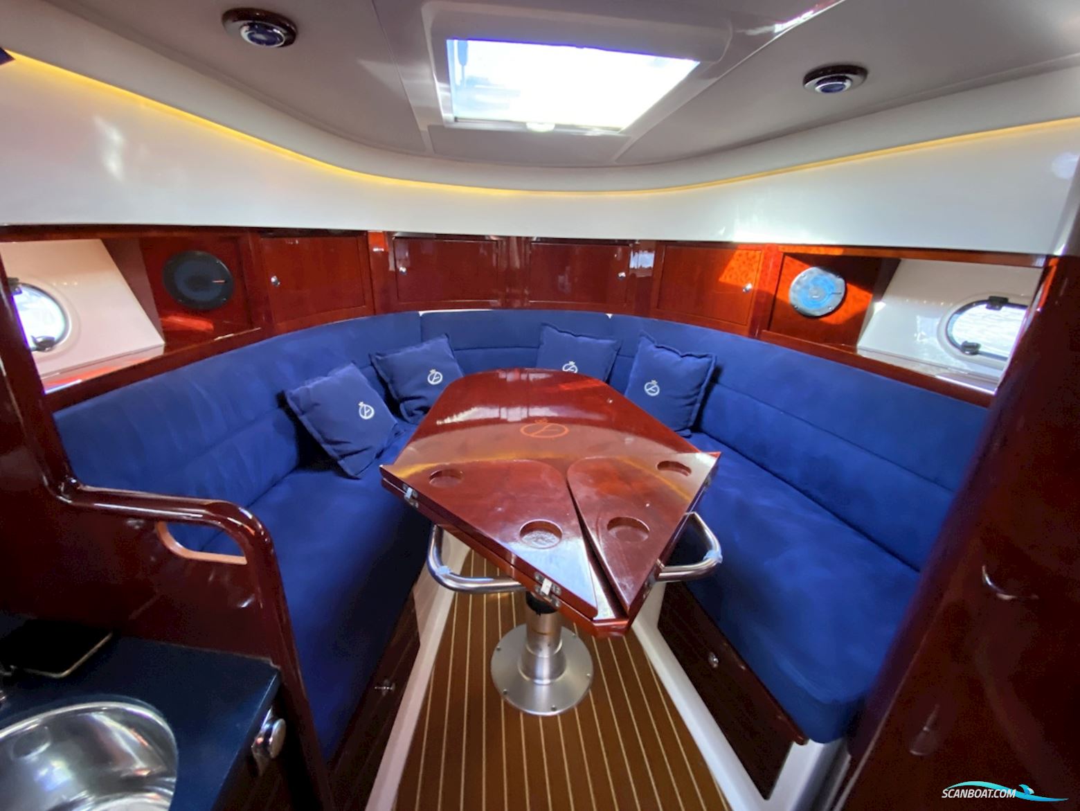 Aquador 33 HT
