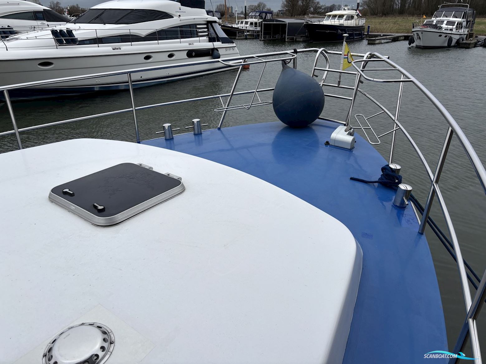Aqualine 46 Pilothouse