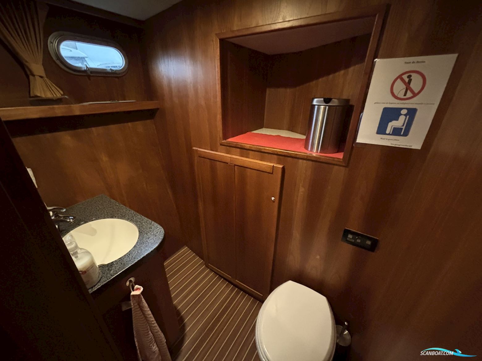 Aqualine 46 Pilothouse