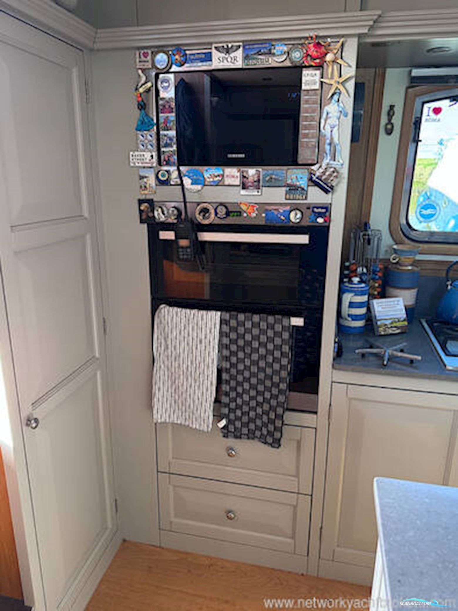 Aqualine Canterbury 70 Barge