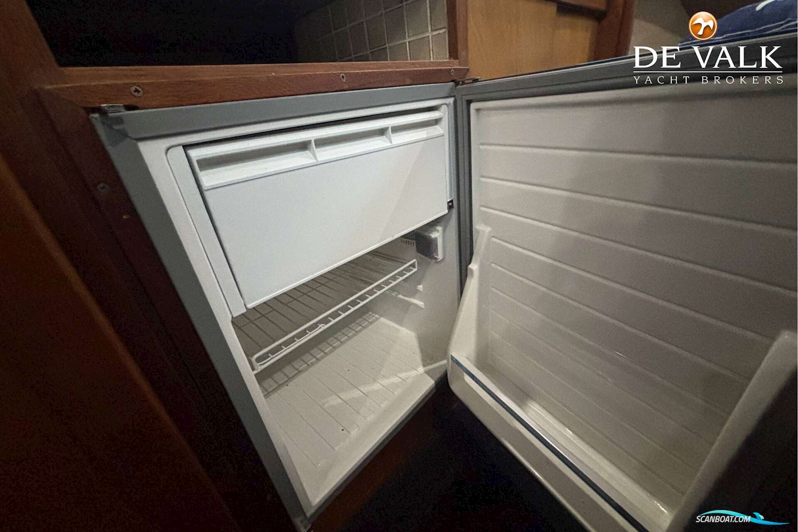 Aquanaut Beauty 1000 AK