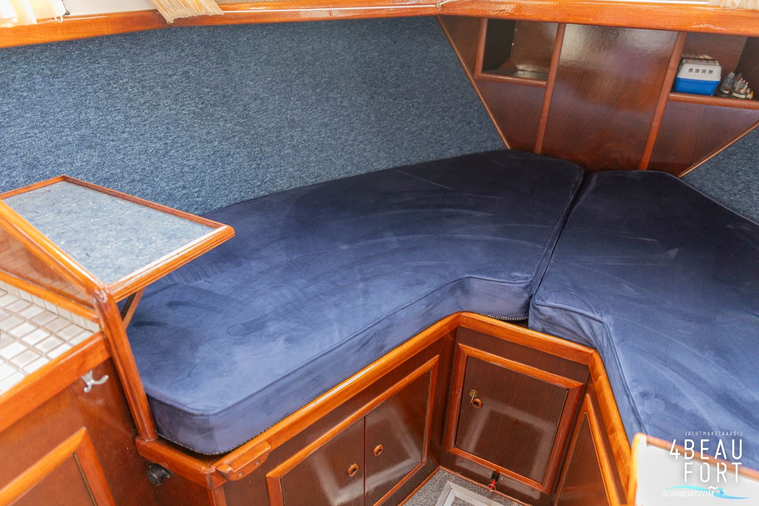 Aquanaut Beauty 1000 AK