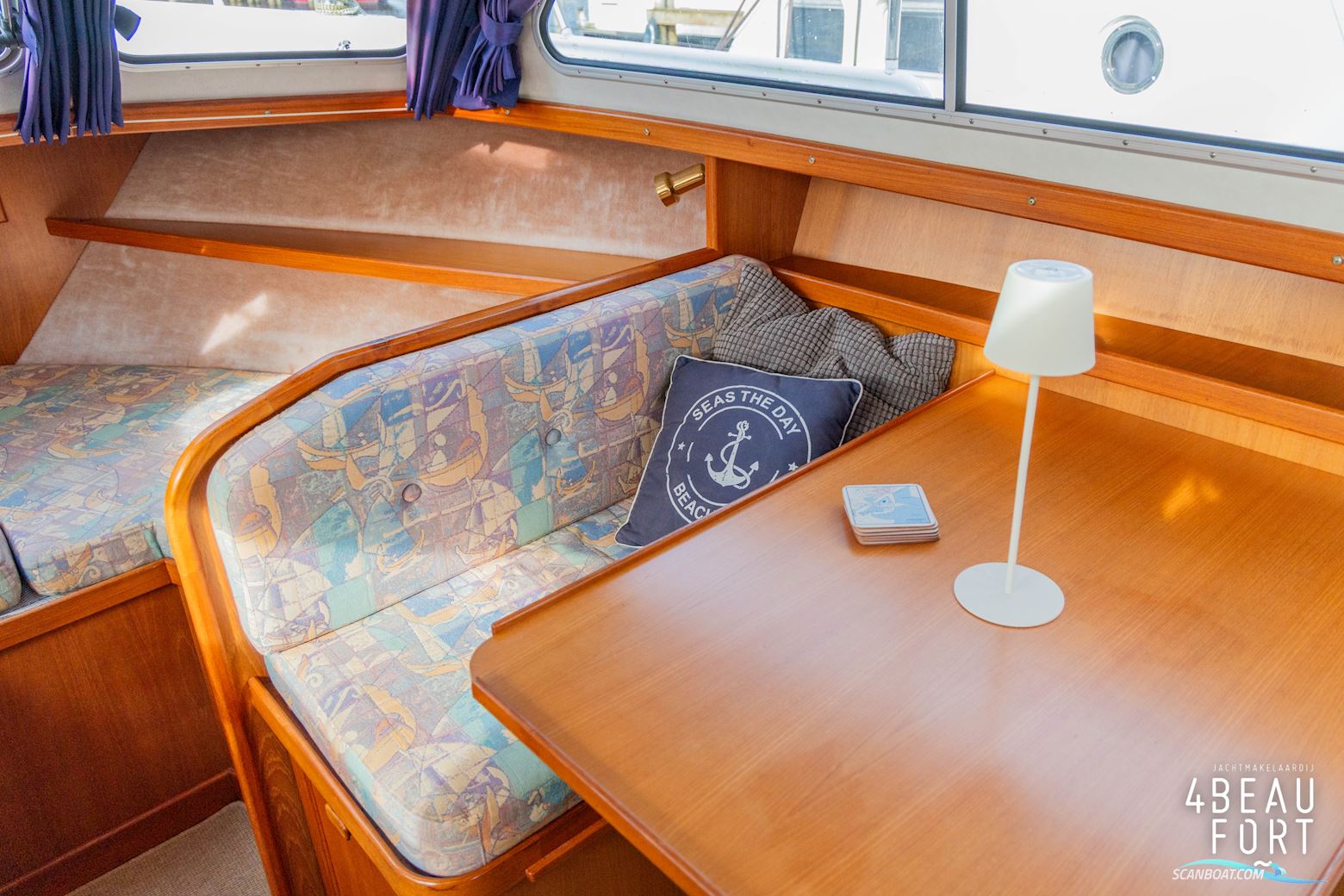 Aquanaut Beauty 1050 AK