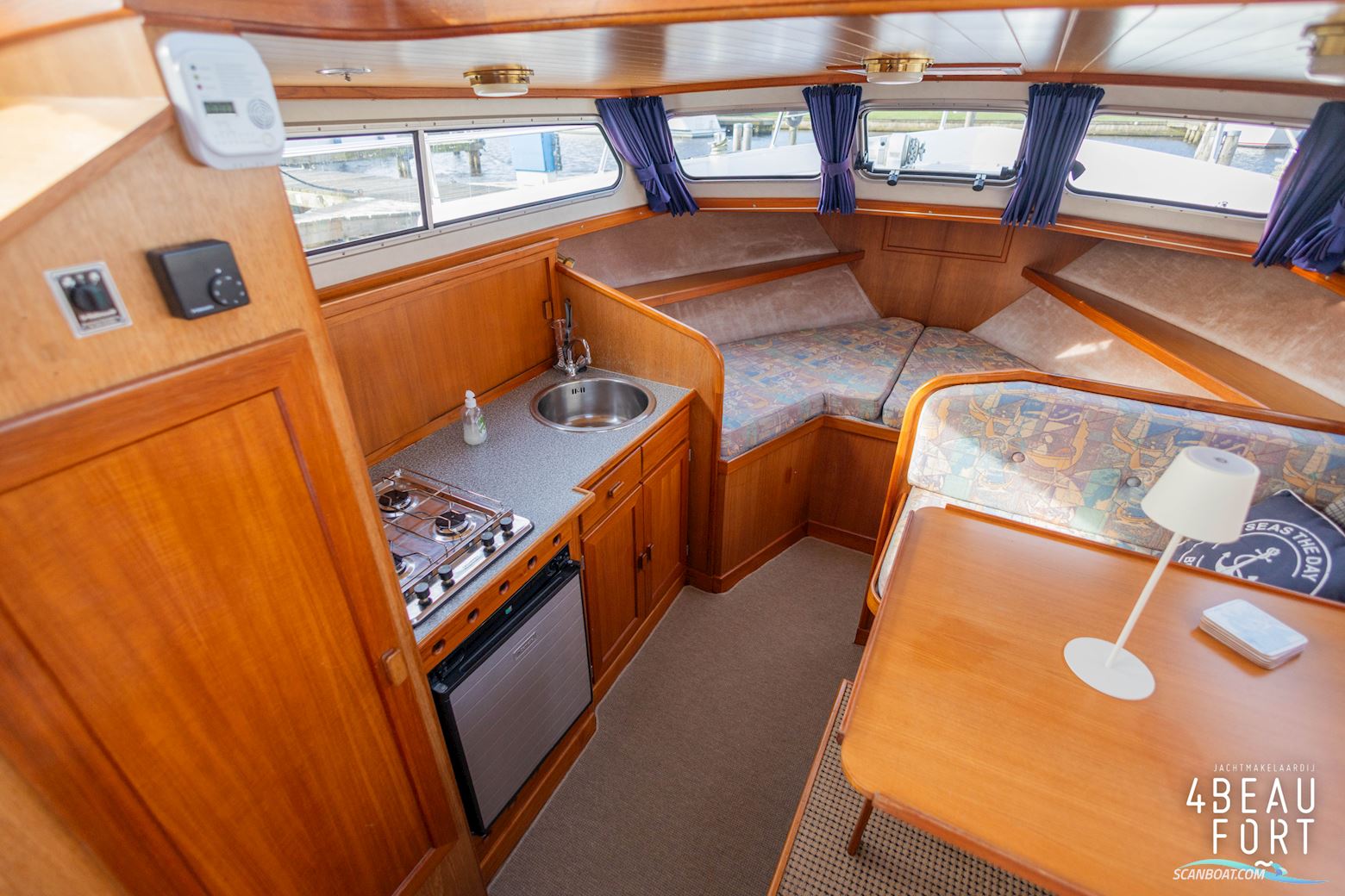 Aquanaut Beauty 1050 AK