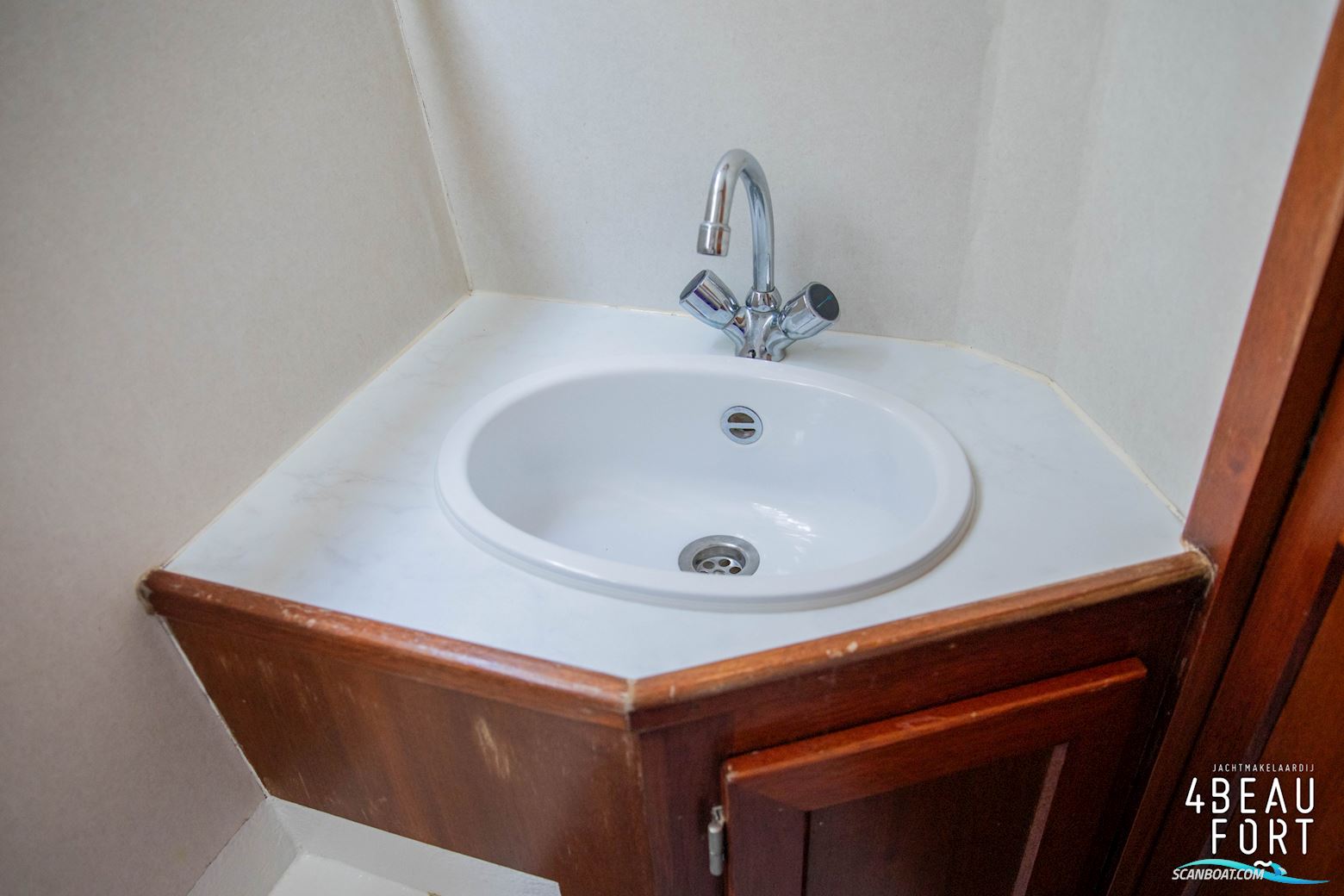 Aquanaut Beauty 1200 AK