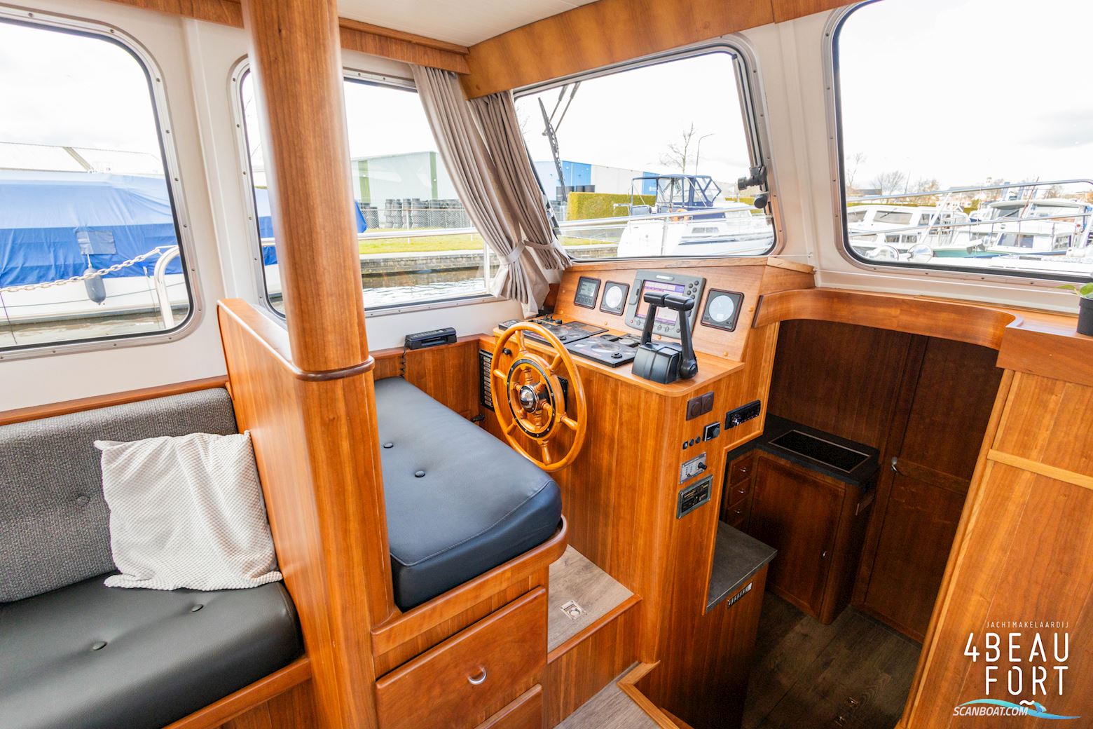 Aquanaut Drifter 1250 Fly