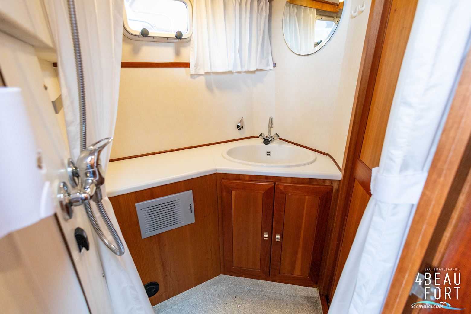 Aquanaut Drifter 1250 Fly