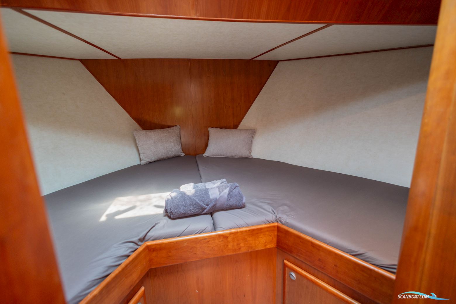 Aquanaut Drifter 1500 Pilot House