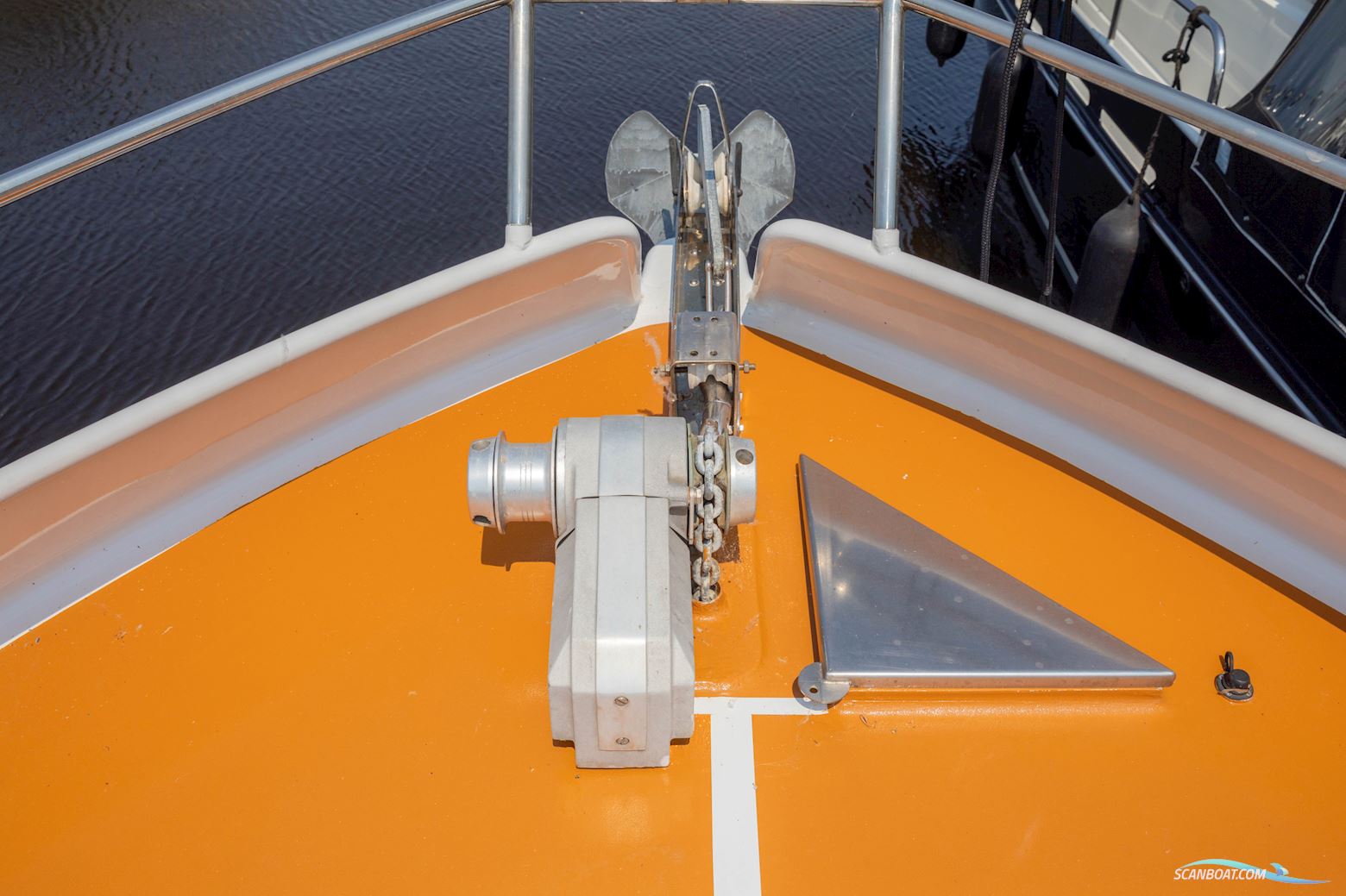 Aquanaut Drifter 1500 Pilot House