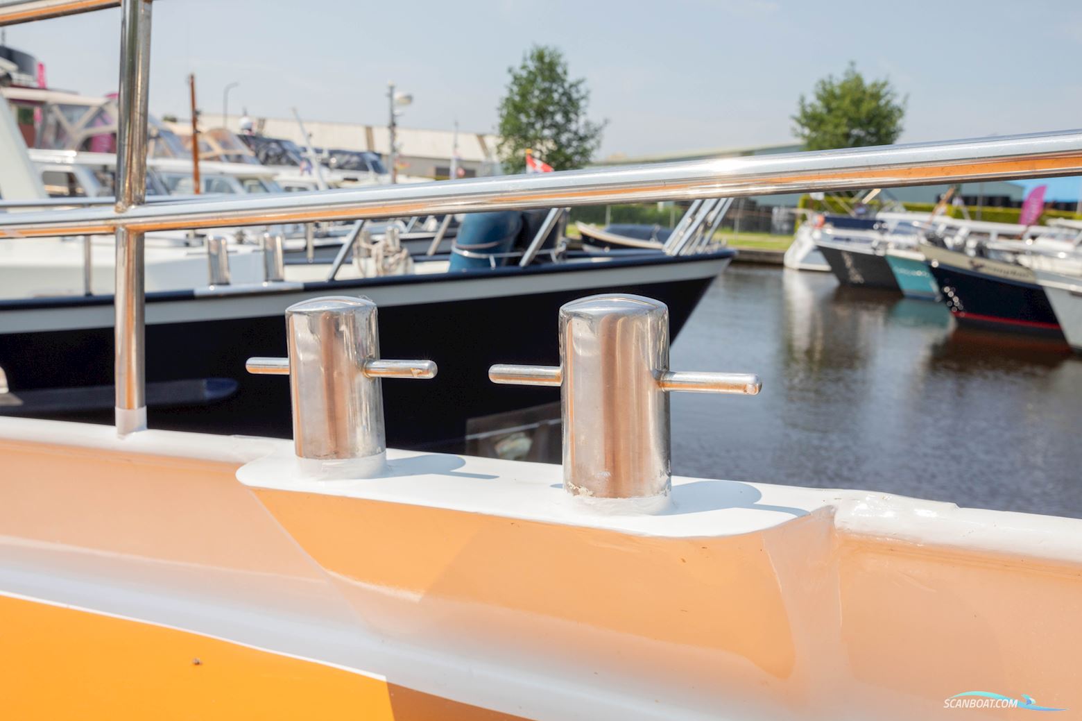 Aquanaut Drifter 1500 Pilot House