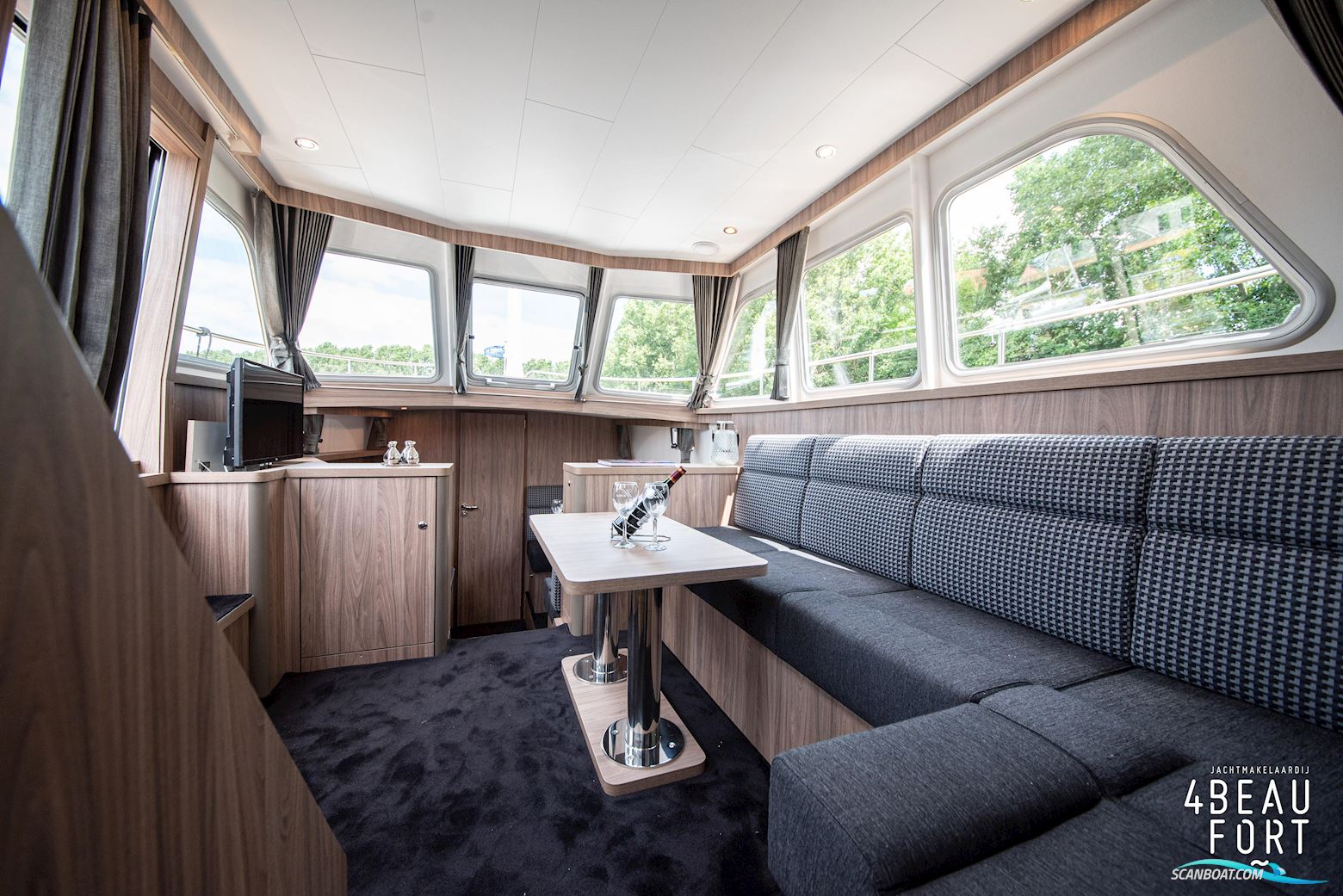 Aquanaut Drifter 350 AC