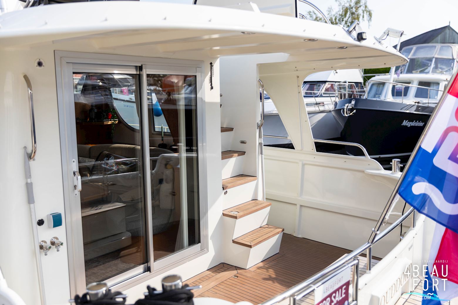 Aquanaut European Voyager 1300 II Admiraal uitvoering