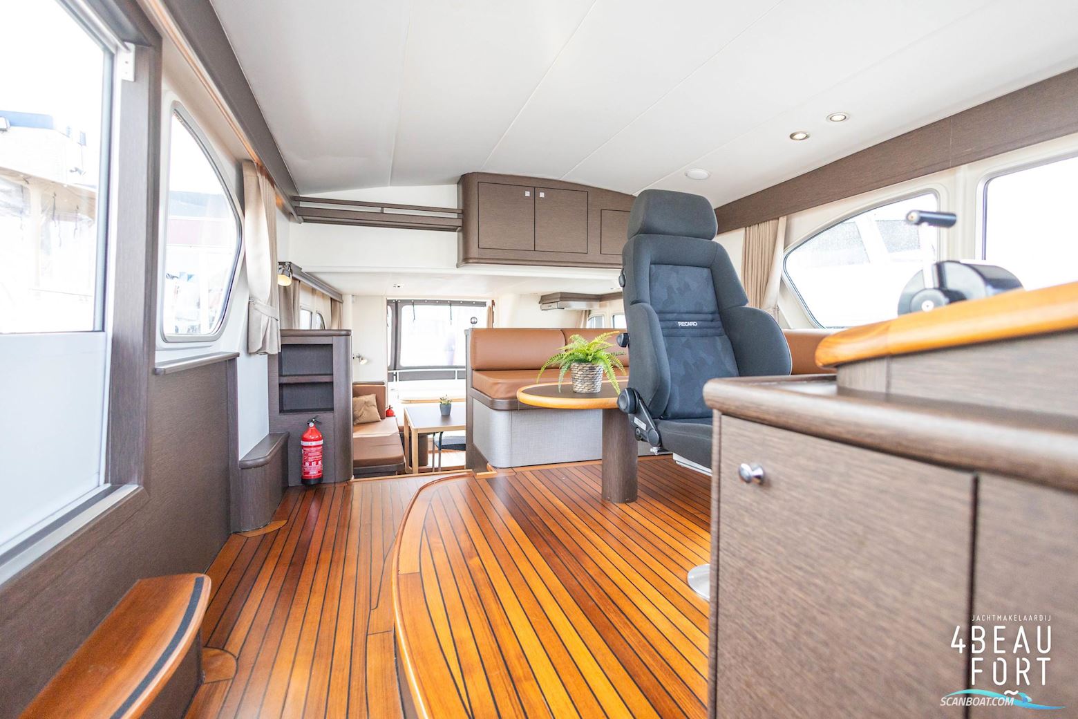 Aquanaut European Voyager 1500 II