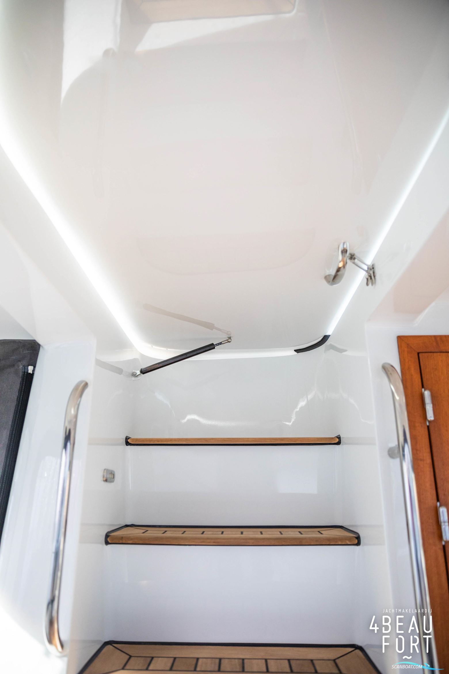 Aquanaut European Voyager 1500 II