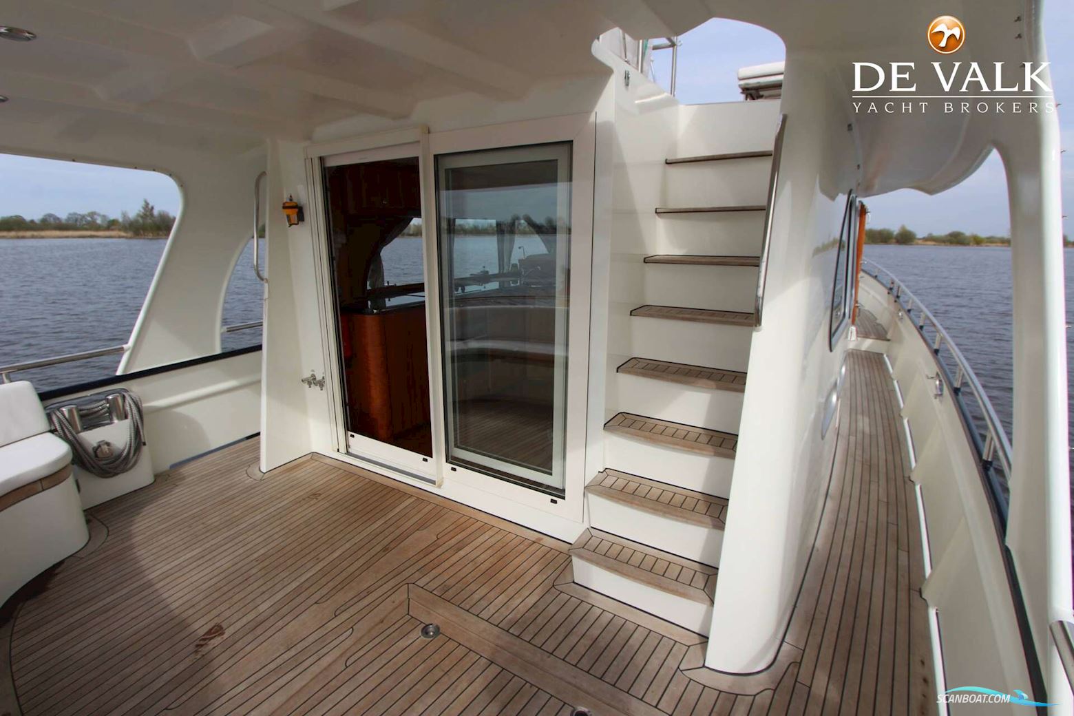 Aquanaut Global Voyager 1500 (Stabilizers)