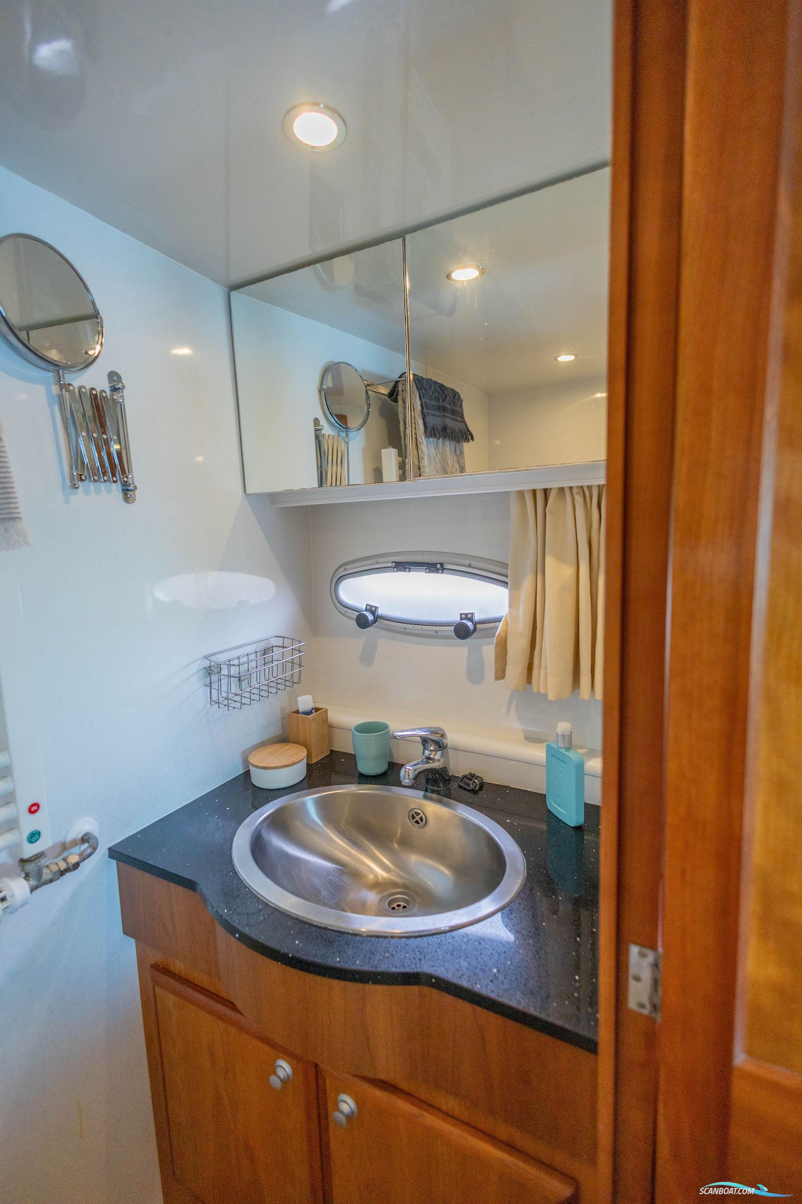 Aquanaut Privilege 1250 AK