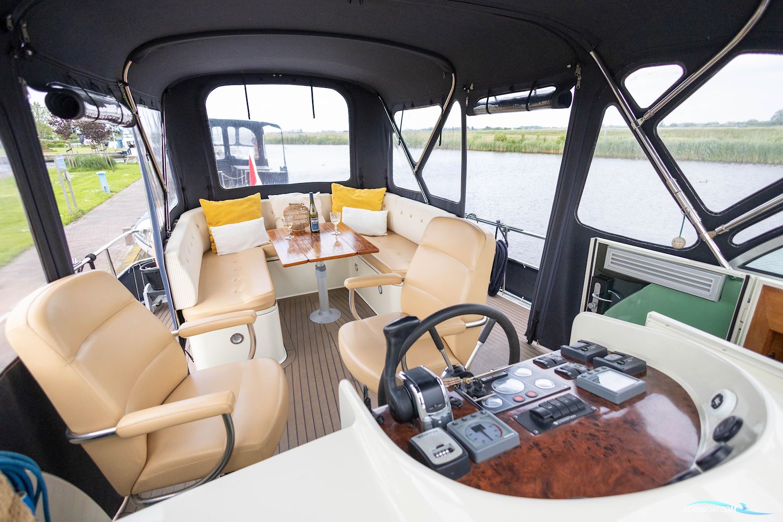 Aquanaut Privilege 1250 AK