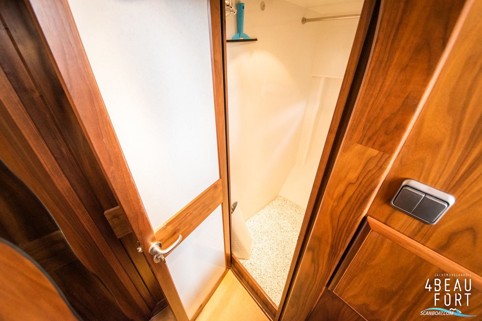 Aquanaut Privilege 1250 AK