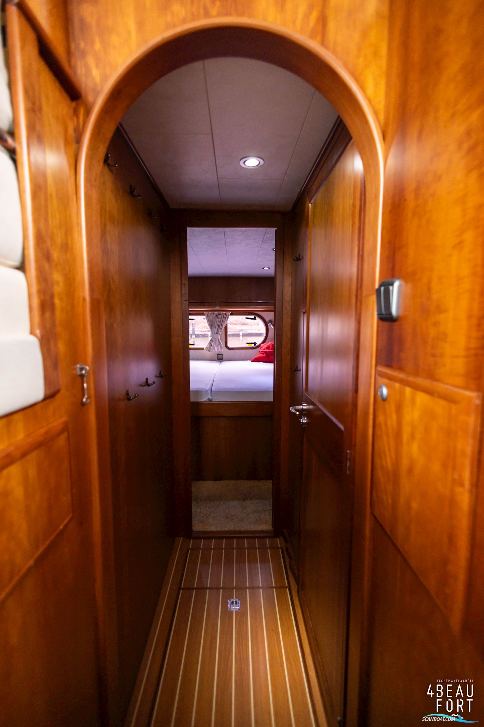 Aquanaut Privilege 1350 AK