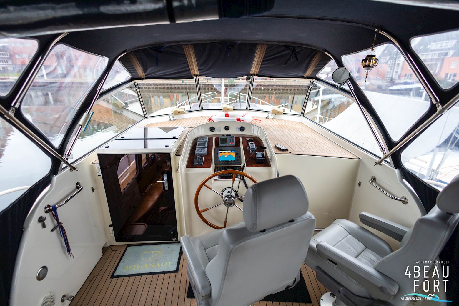 Aquanaut Privilege 1350 AK