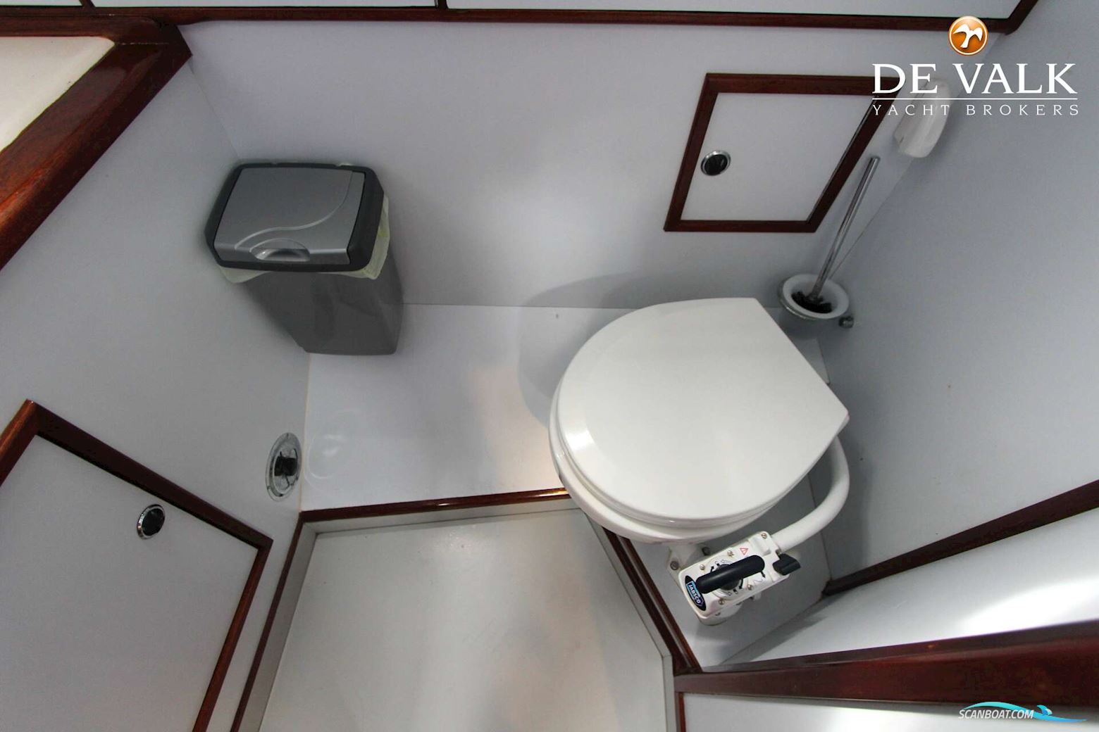 Aquastar Ocean Ranger 38