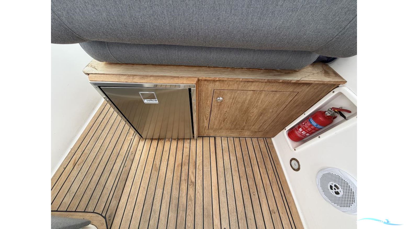 Arctic Blue 35