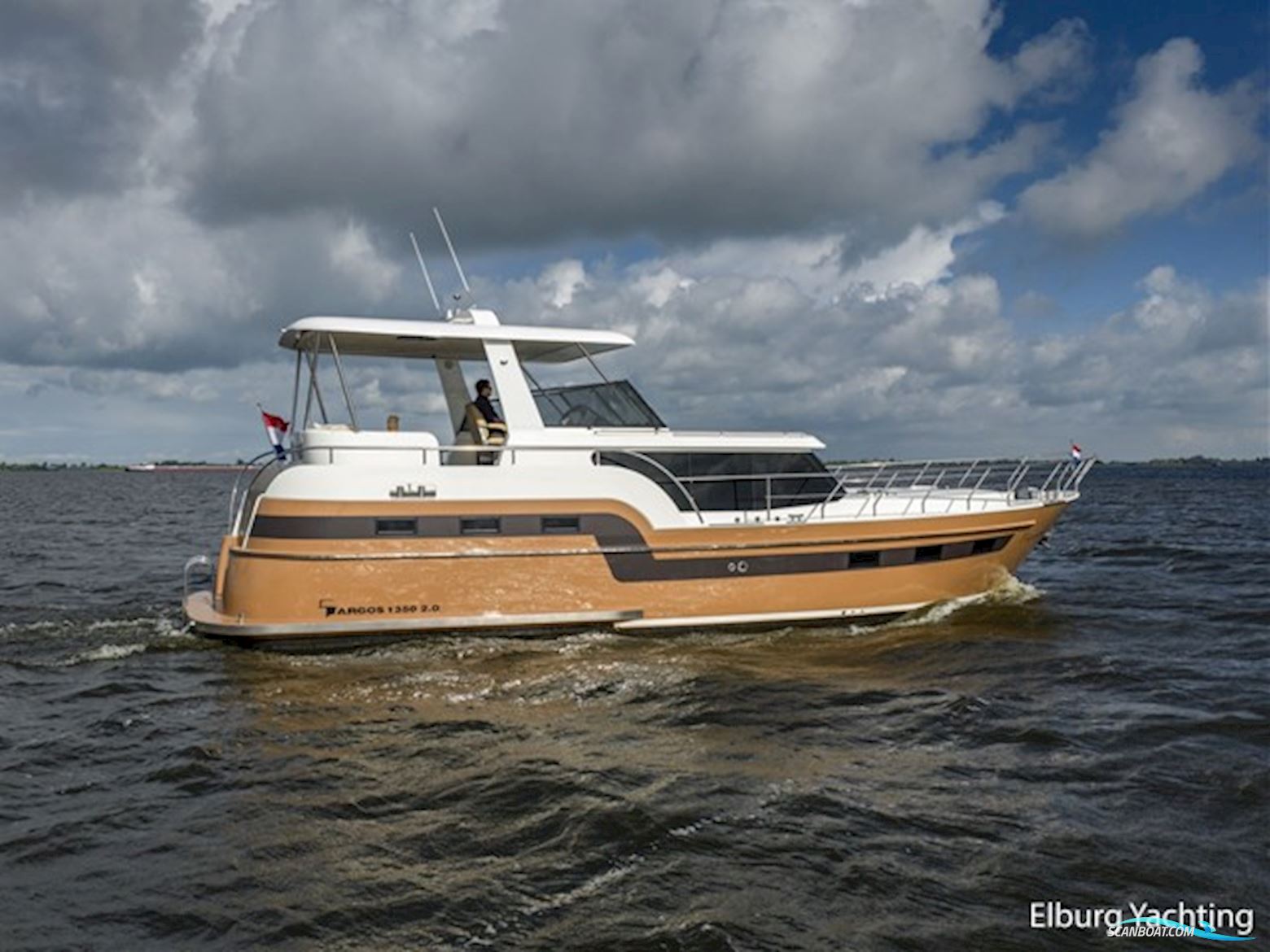 Argos 13.50 - Three Cabin - Sunroof