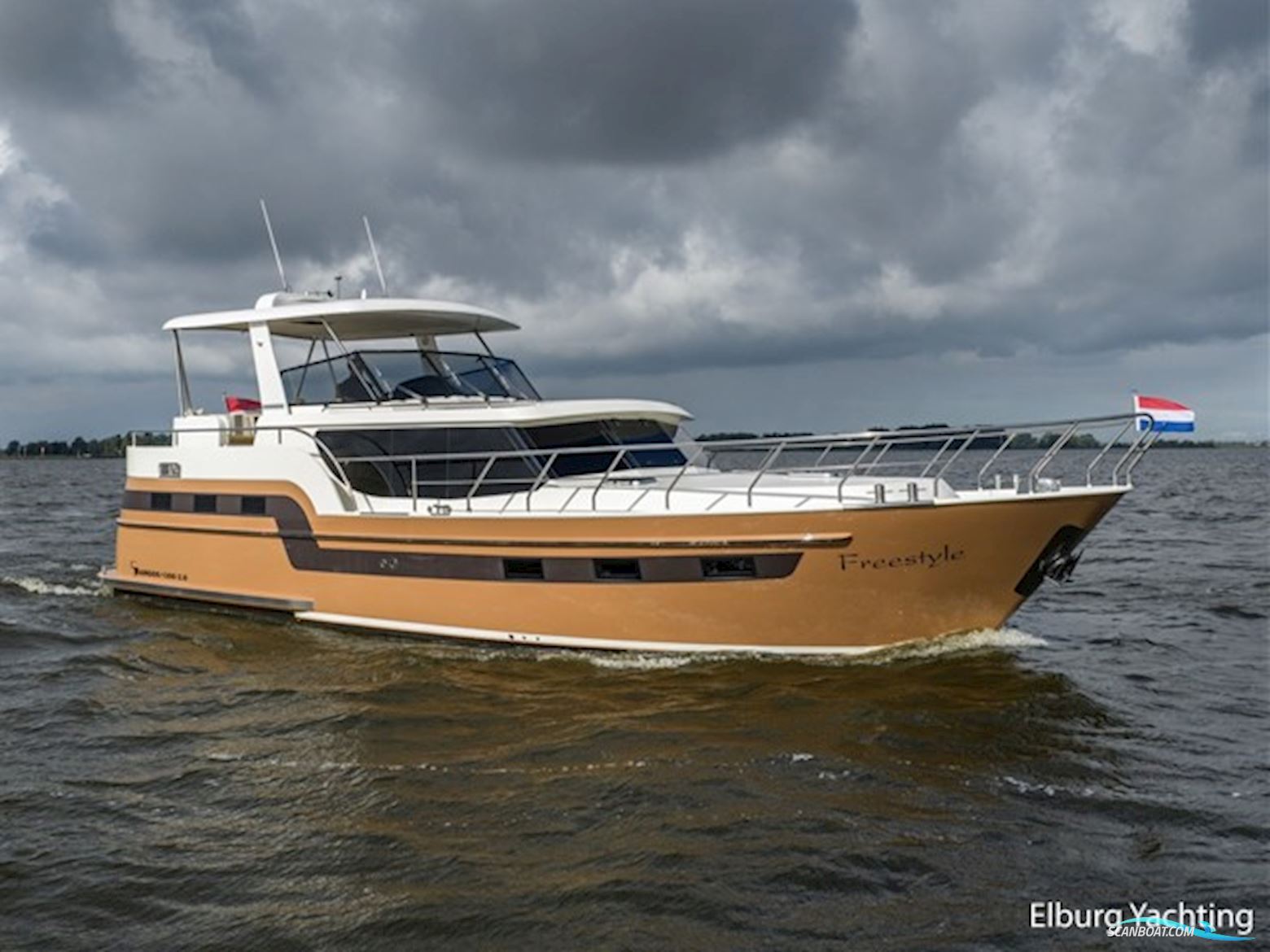 Argos 13.50 - Three Cabin - Sunroof