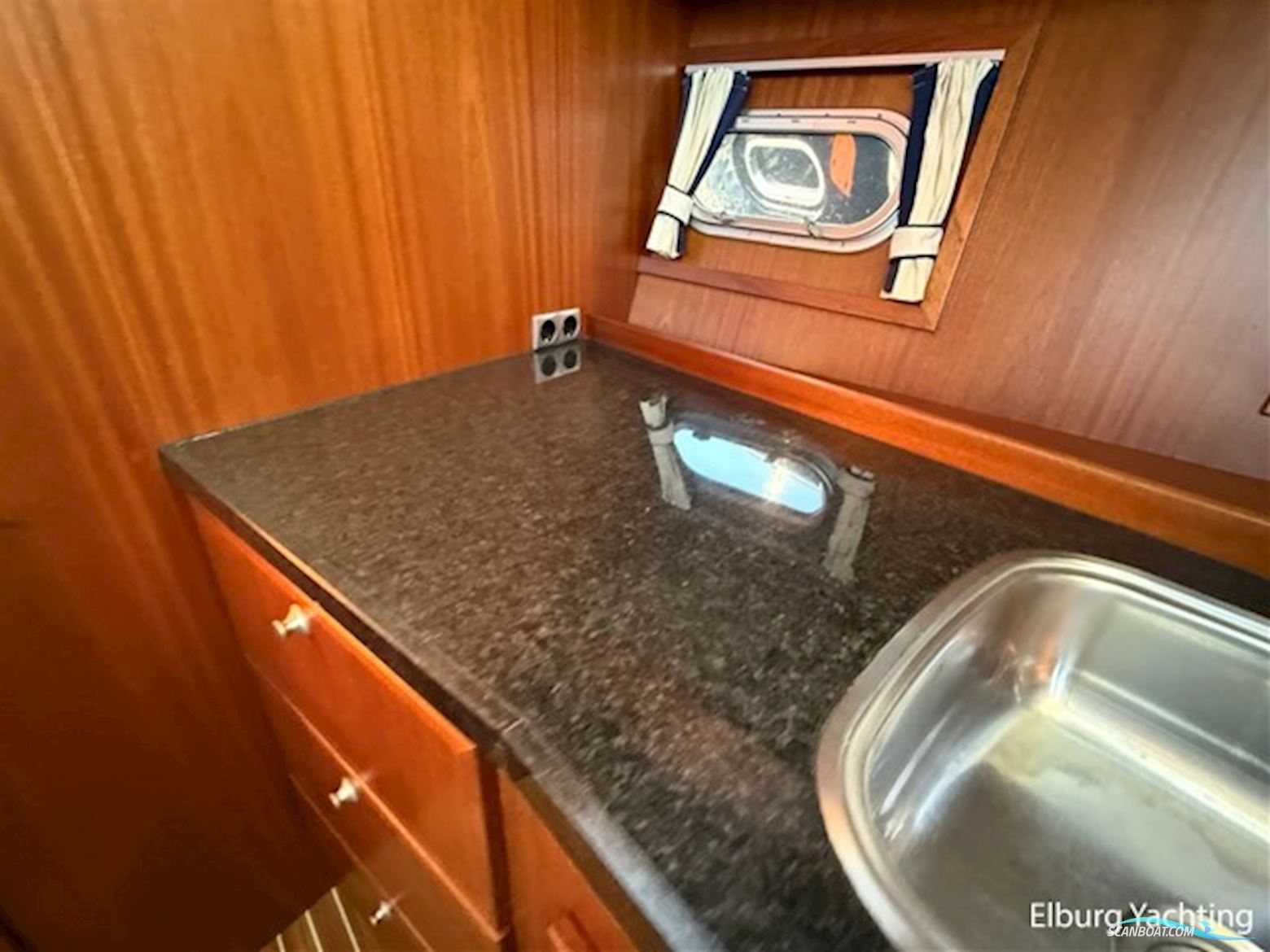 Argos Line - 13.50 AK